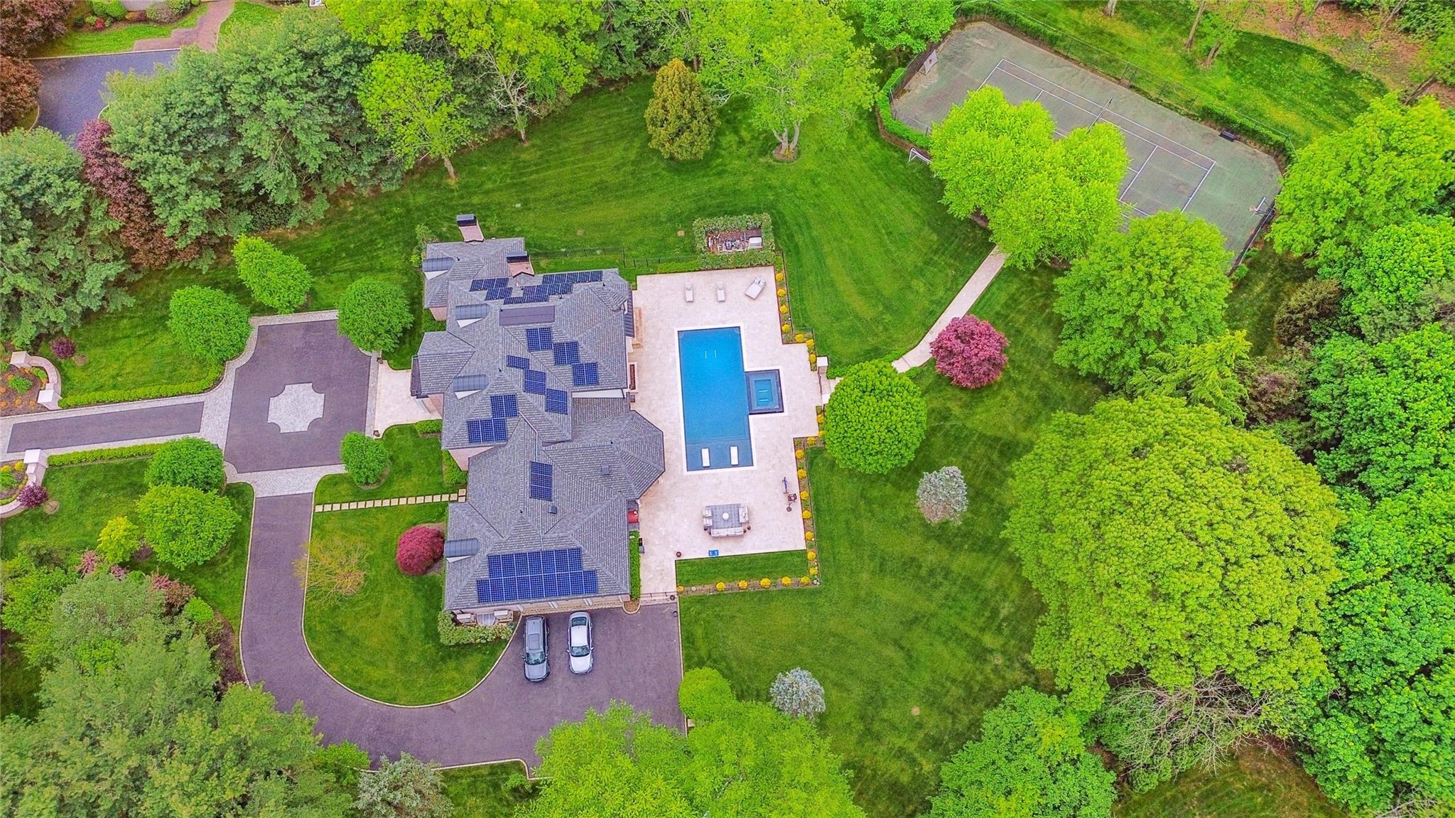 Single Family Longridge  Nassau County, NY 11545, MLS-824918-47