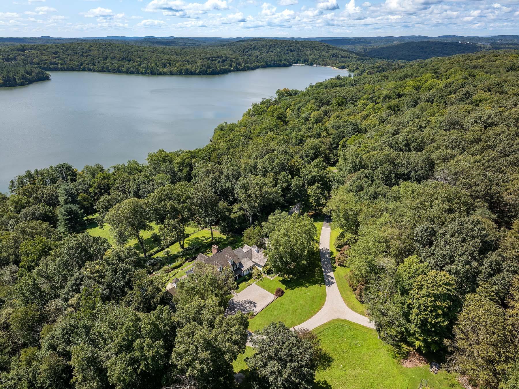 Single Family Titicus  Westchester County, NY 10560, MLS-824928-31