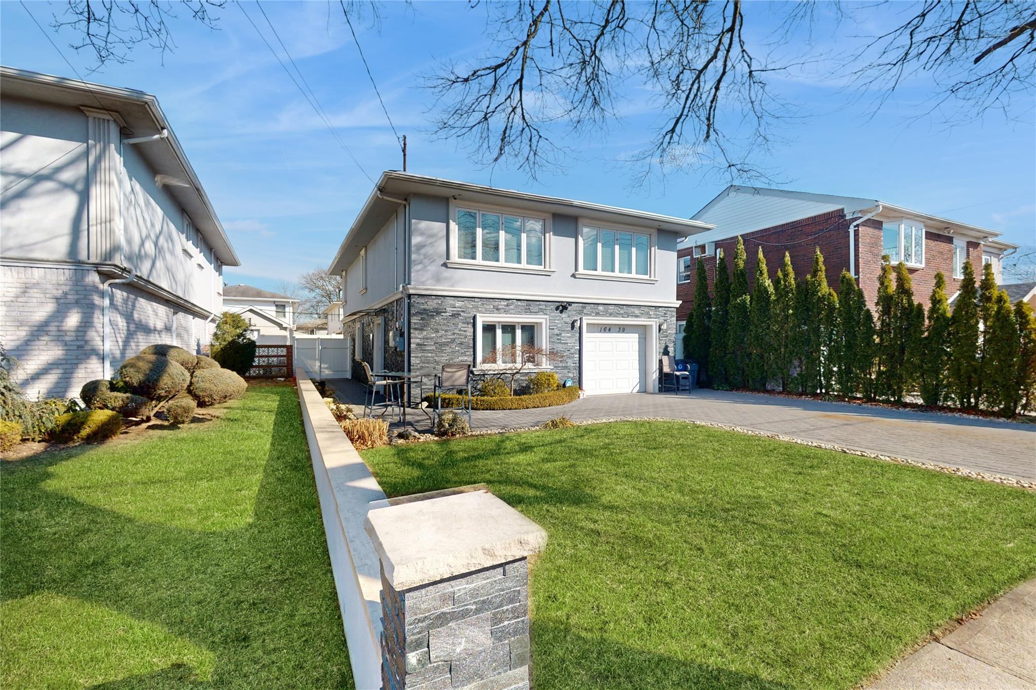 Single Family 90th  Queens, NY 11414, MLS-824950-6
