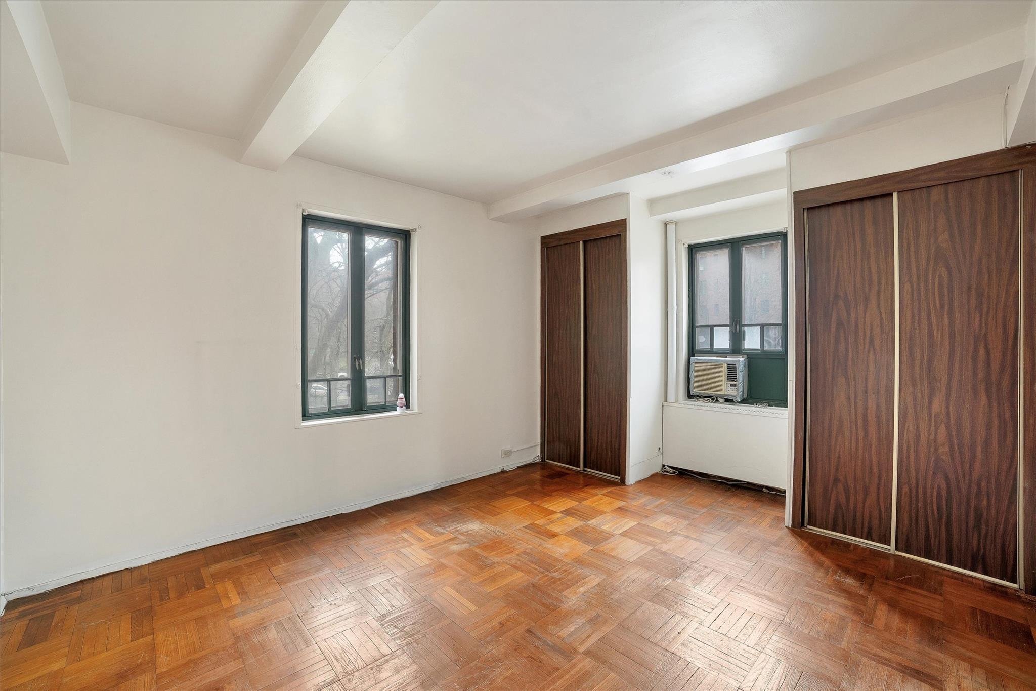 Condo Purdy  Bronx, NY 10462, MLS-825017-17