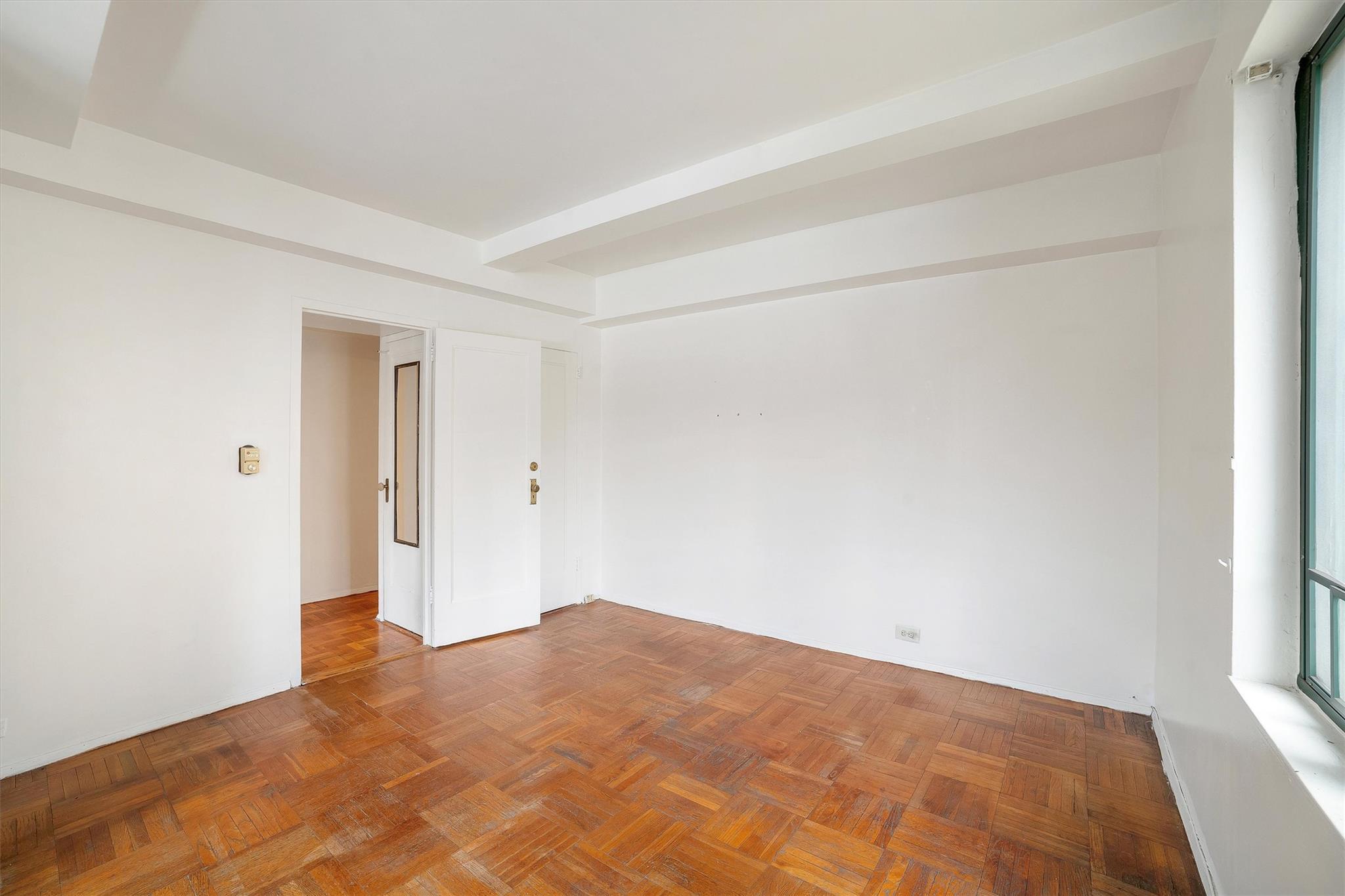 Condo Purdy  Bronx, NY 10462, MLS-825017-19