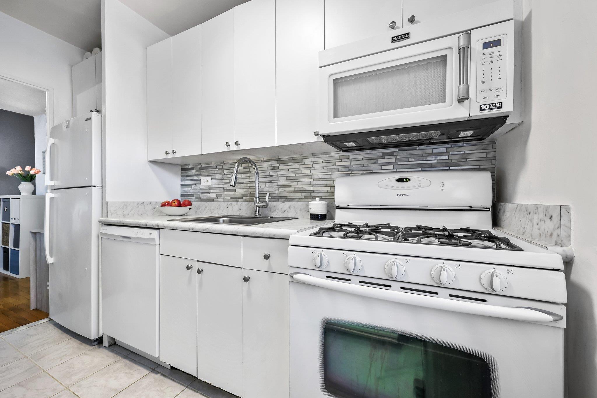 Coop Independence  Bronx, NY 10463, MLS-825104-11