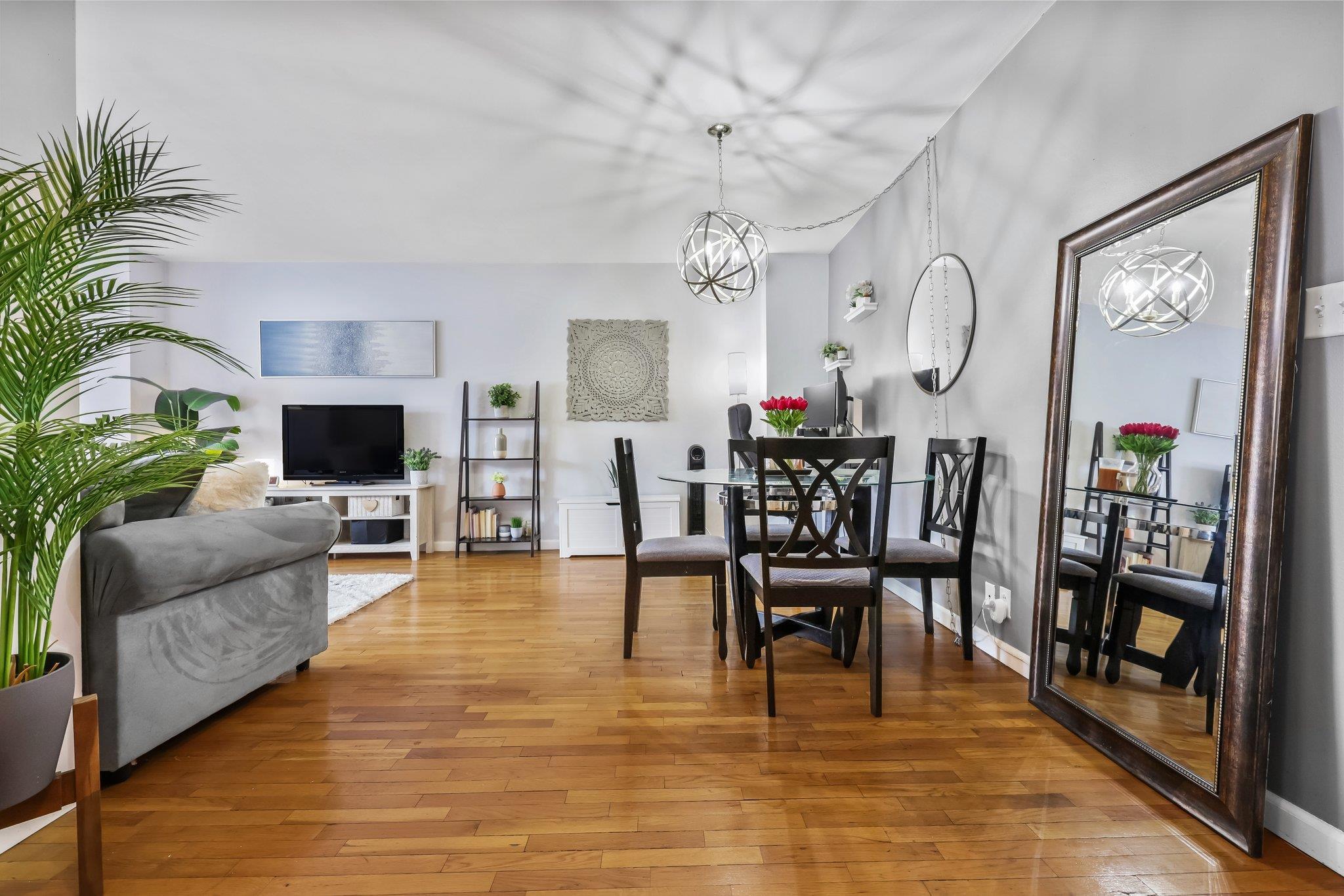 Coop Independence  Bronx, NY 10463, MLS-825104-2