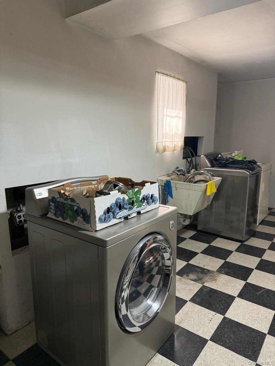 Single Family Patmore Westchester County, NY 10710, MLS-825158-23