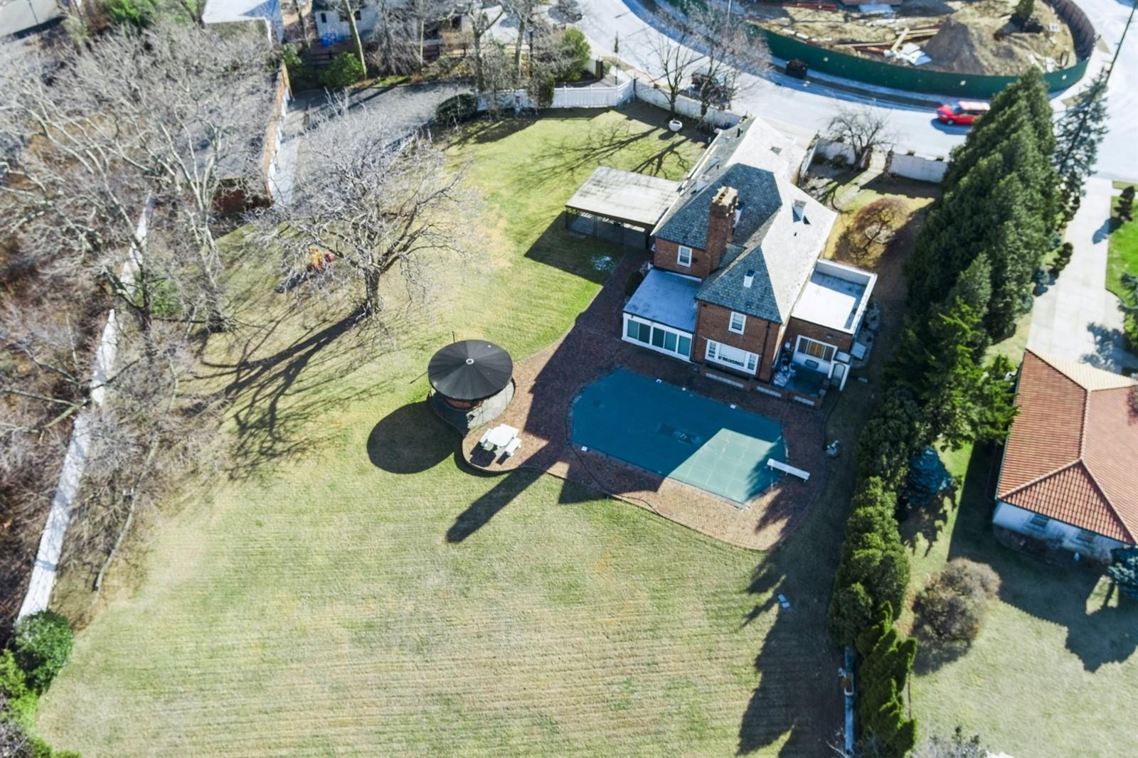Single Family Malba  Queens, NY 11357, MLS-825171-20