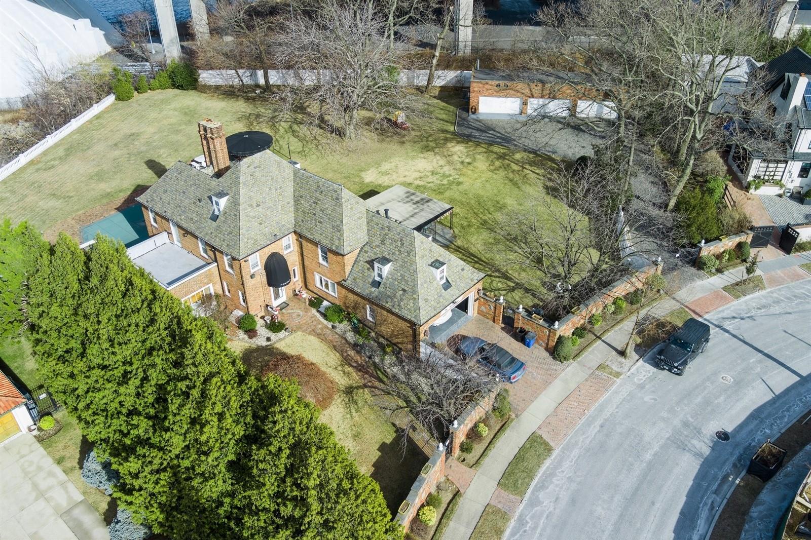 Single Family Malba  Queens, NY 11357, MLS-825171-4