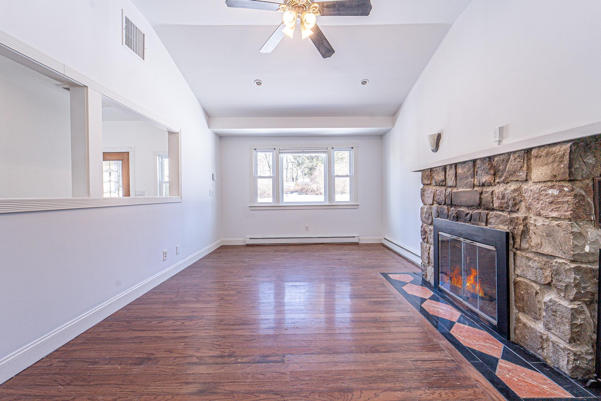 Single Family Mcgill  Orange County, NY 10950, MLS-825201-13