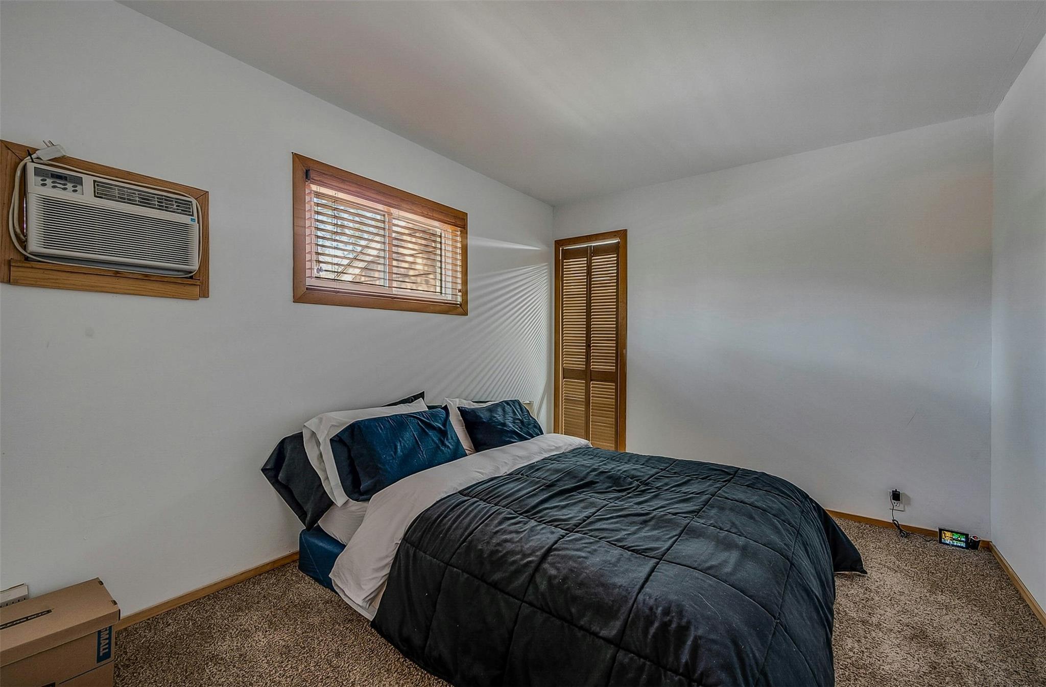 Single Family Royal  Suffolk County, NY 11901, MLS-825244-13