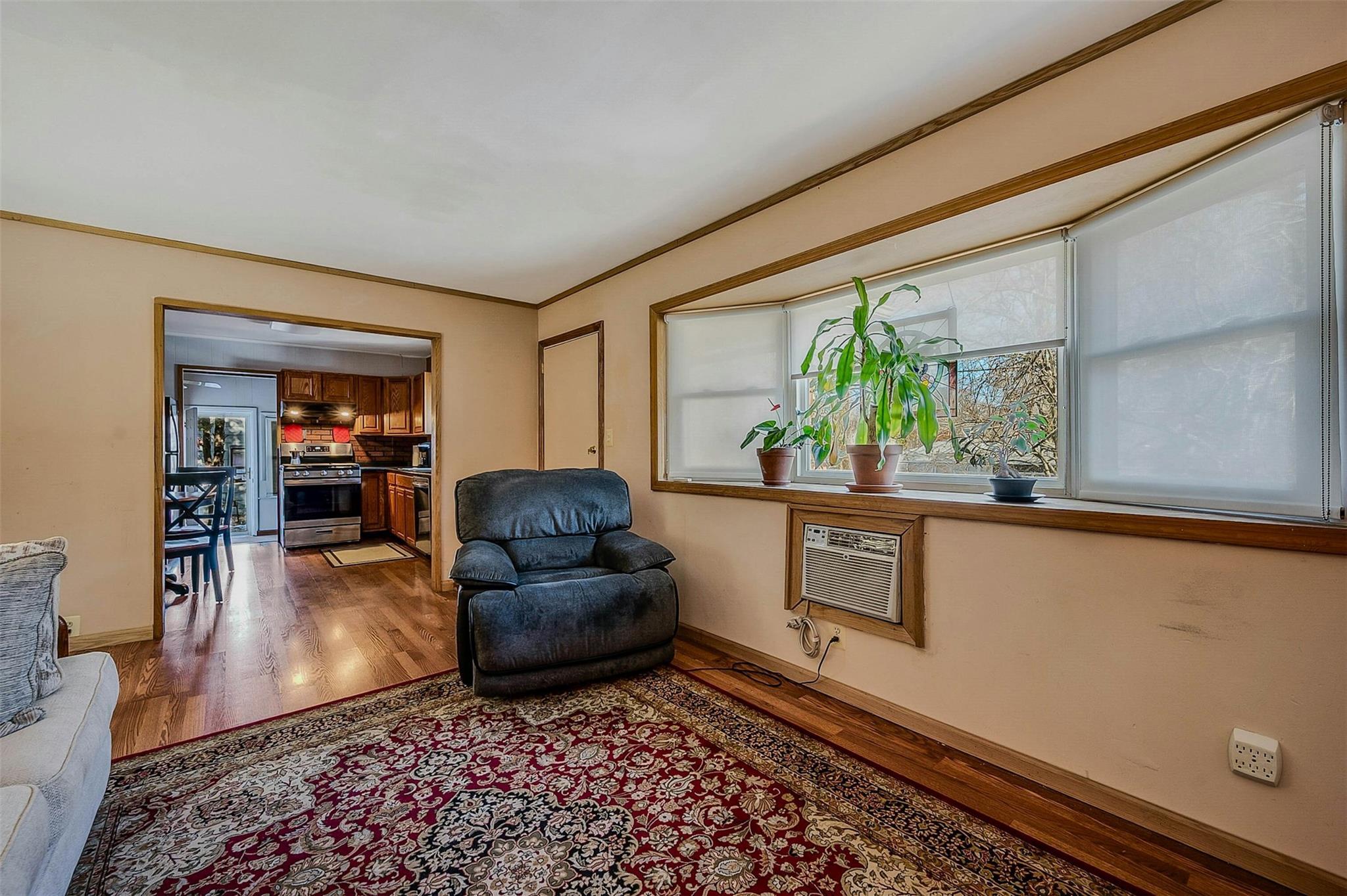Single Family Royal  Suffolk County, NY 11901, MLS-825244-7