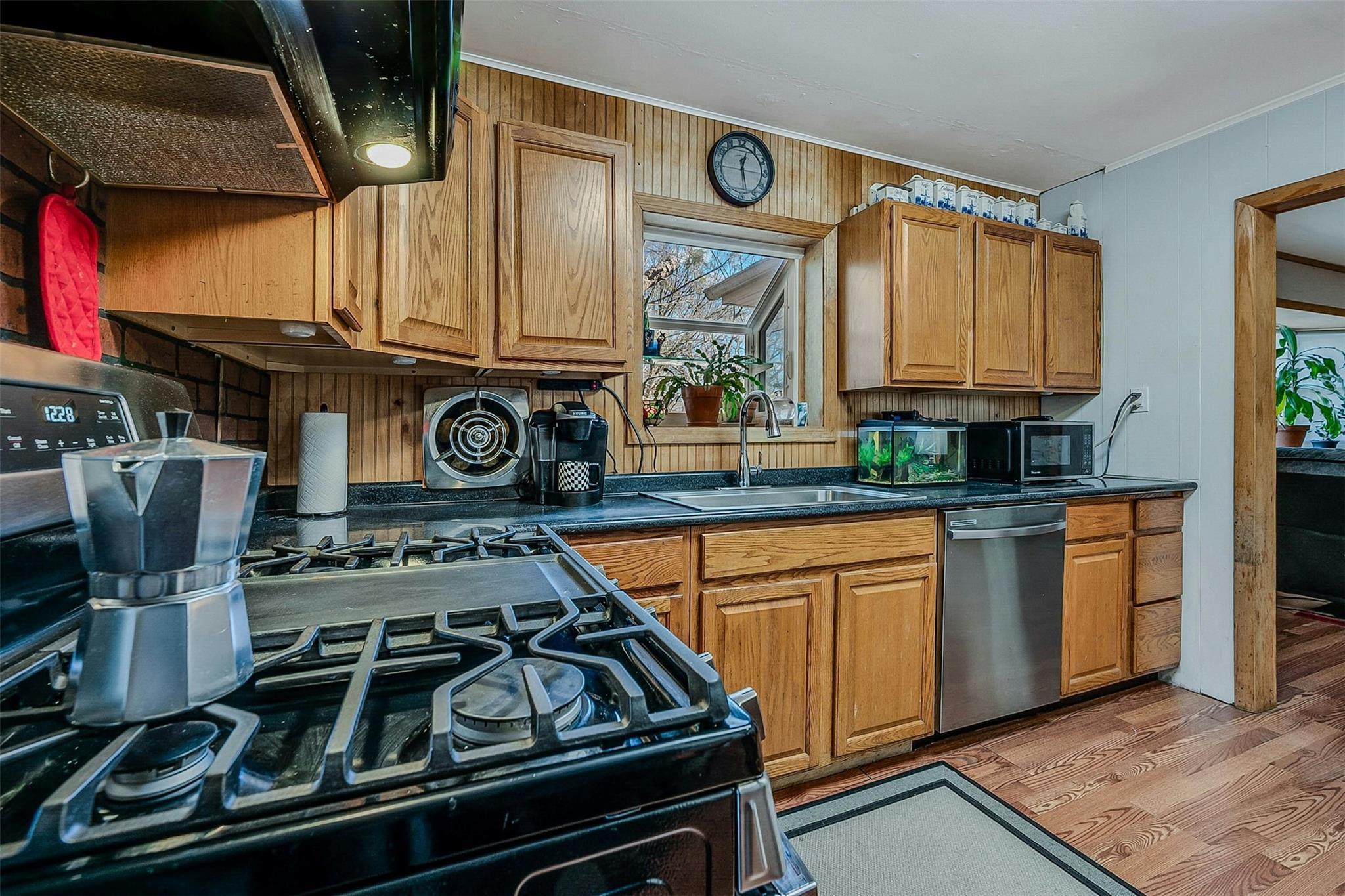 Single Family Royal  Suffolk County, NY 11901, MLS-825244-8