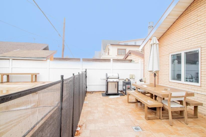 Single Family Norfolk  Brooklyn, NY 11235, MLS-825264-23