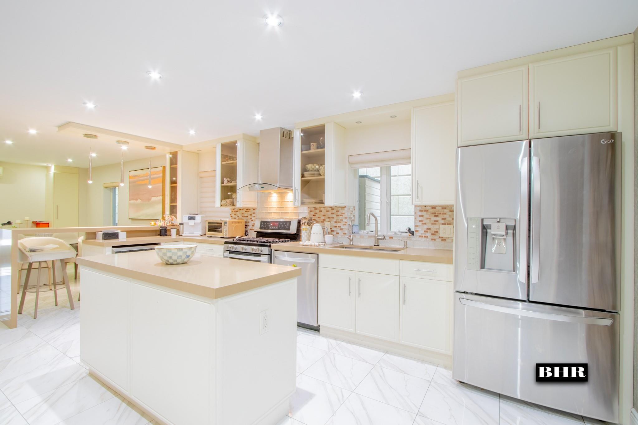 Single Family Norfolk  Brooklyn, NY 11235, MLS-825264-4