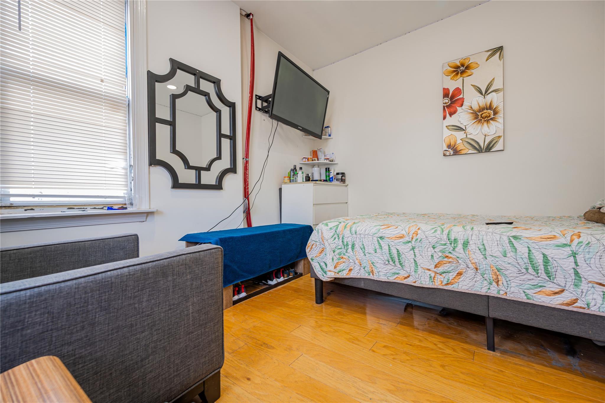 Single Family Alstyne  Queens, NY 11368, MLS-825309-8