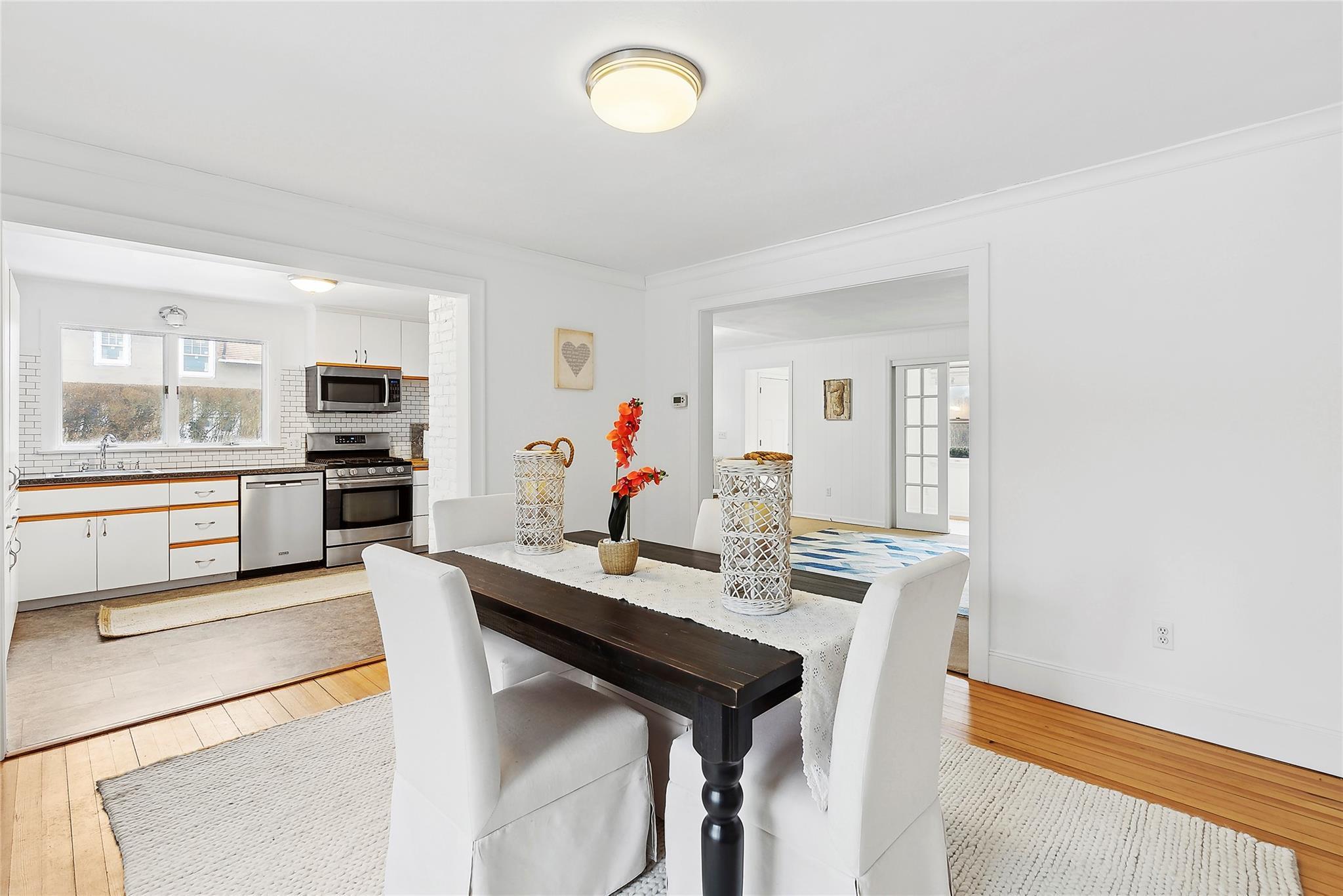 Single Family Henry  Suffolk County, NY 11968, MLS-825314-10