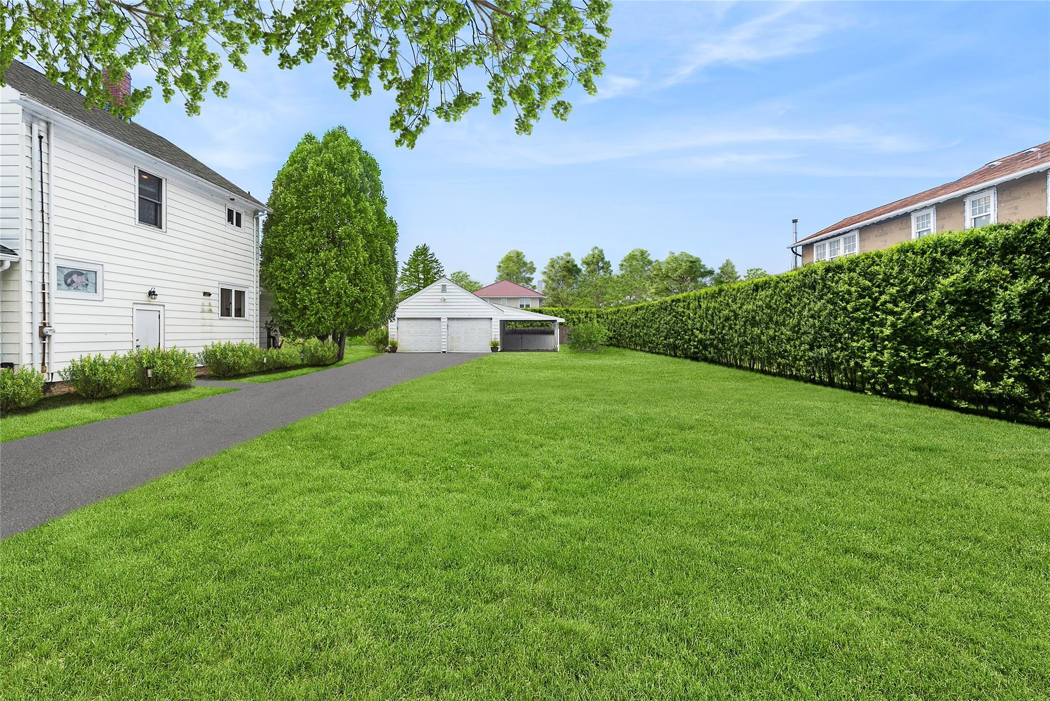 Single Family Henry  Suffolk County, NY 11968, MLS-825314-2