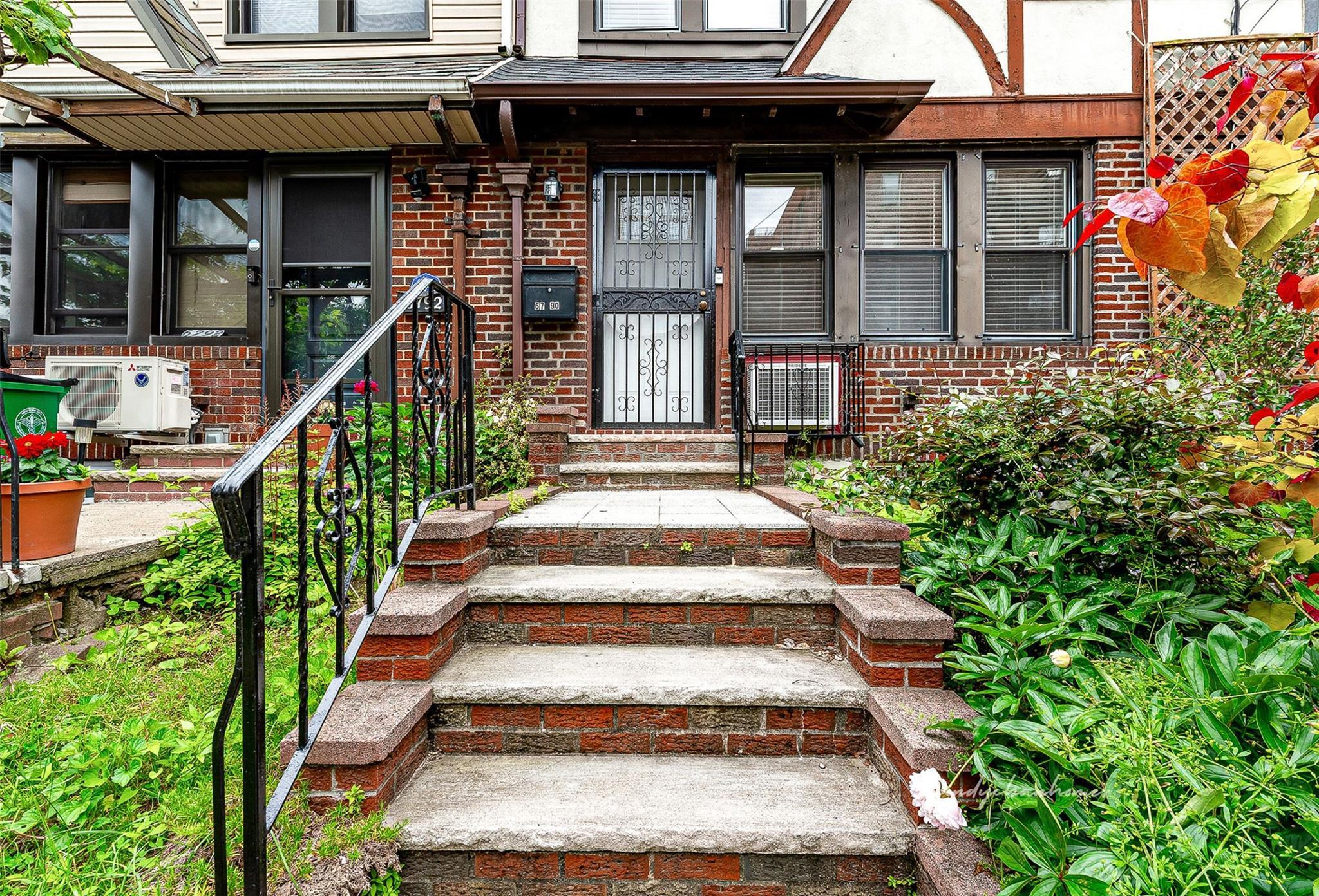 Single Family Clyde  Queens, NY 11375, MLS-825331-3