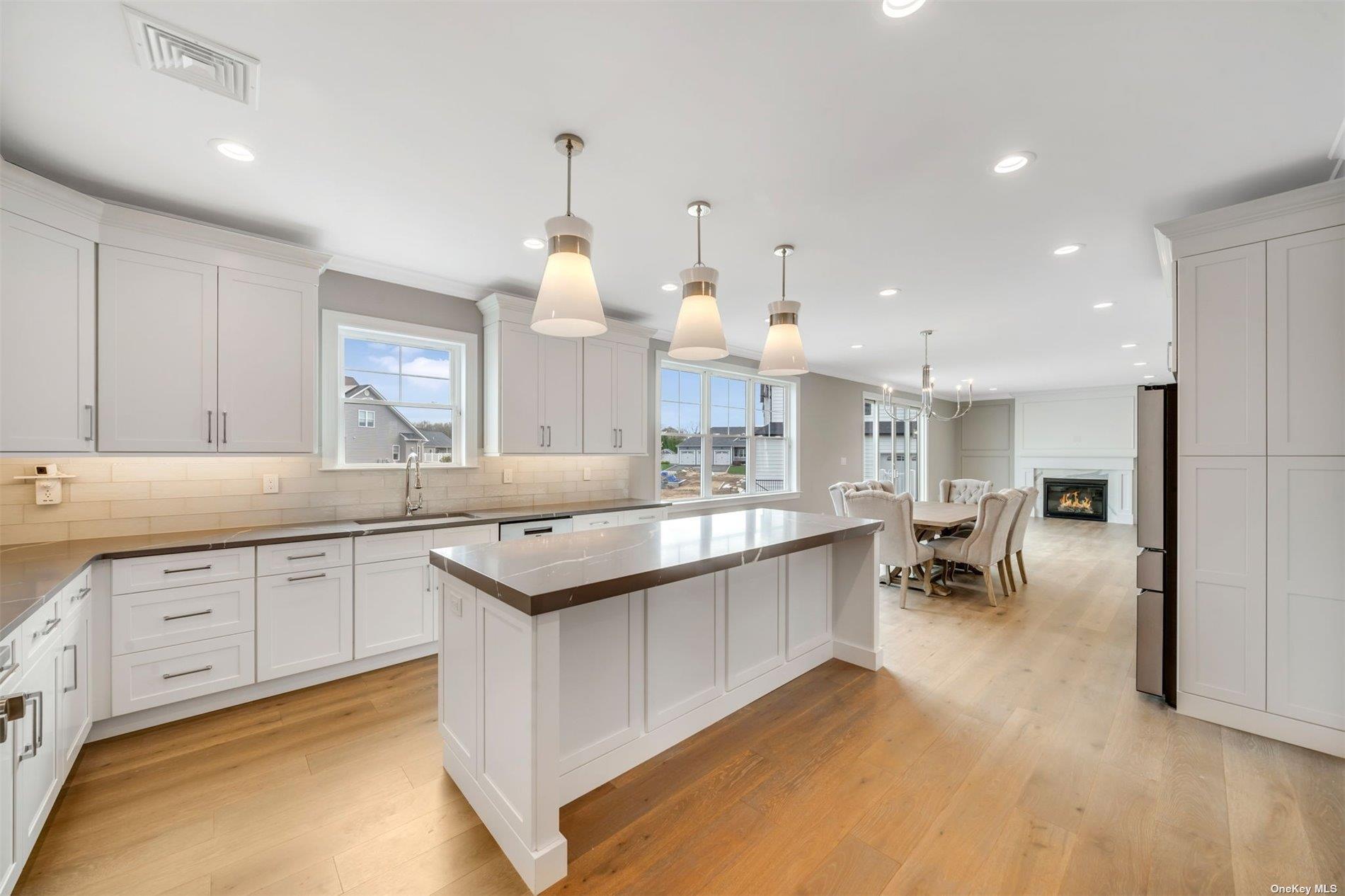 Single Family Sycamore  Suffolk County, NY 11767, MLS-825335-6