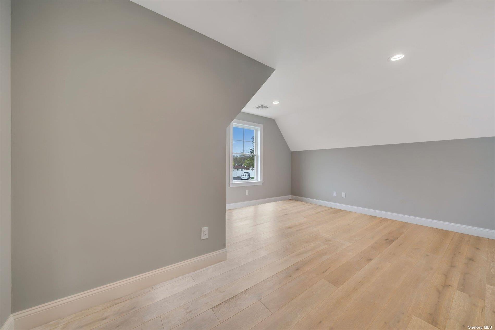 Single Family Sycamore  Suffolk County, NY 11767, MLS-825335-9