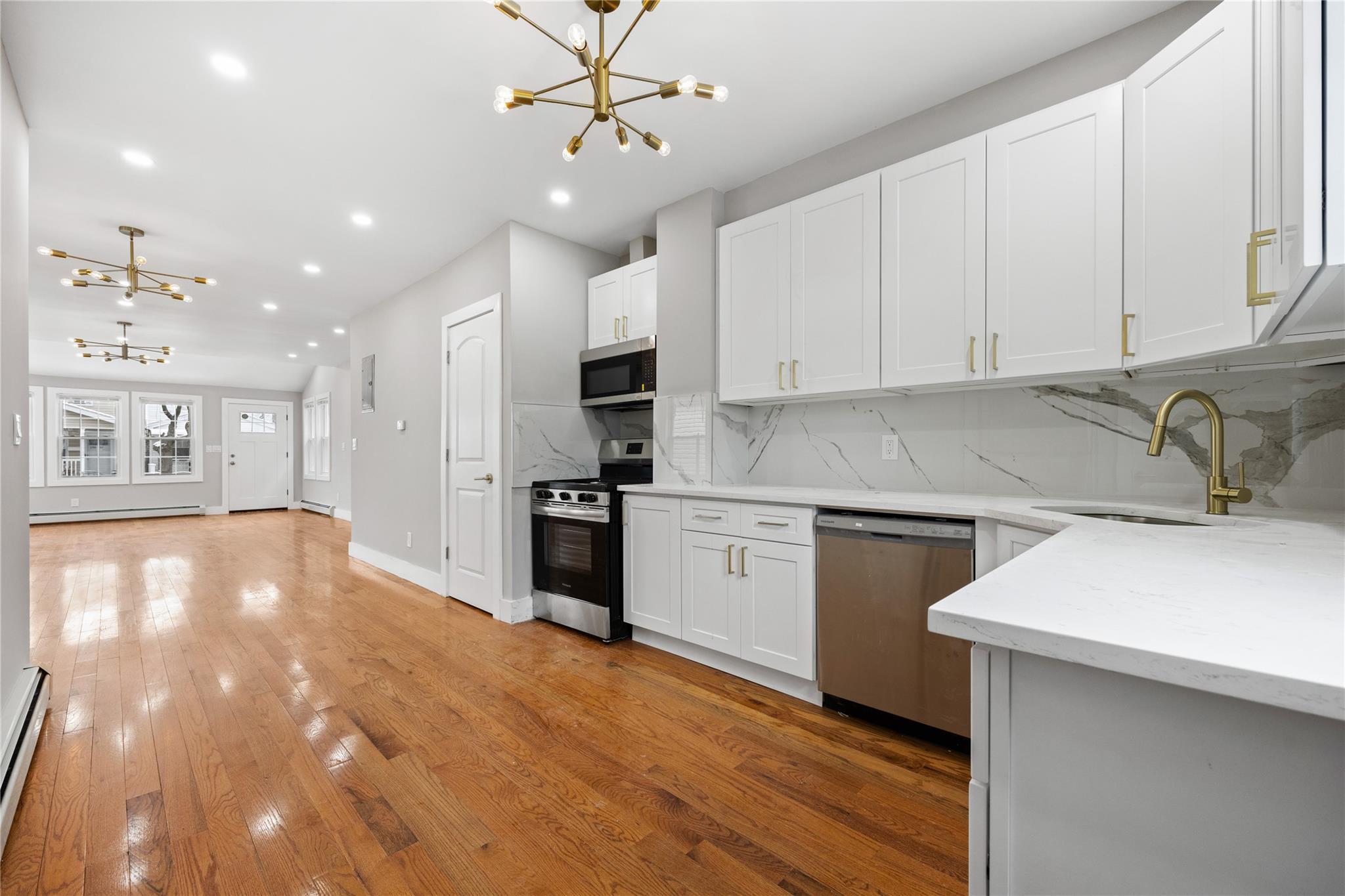 Single Family 119th  Queens, NY 11434, MLS-825336-6