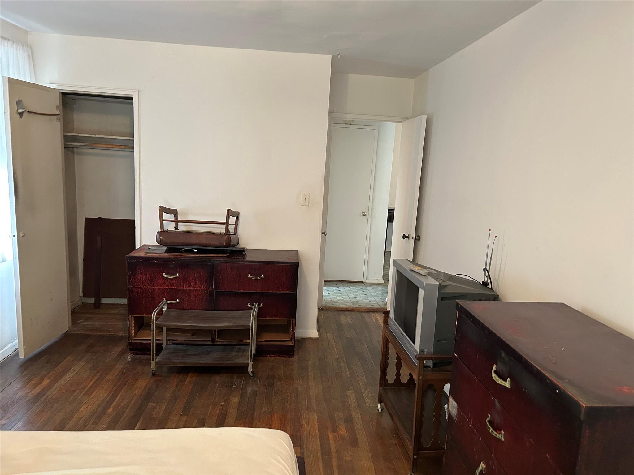 Coop Webster Ave.  Bronx, NY 10470, MLS-825340-8