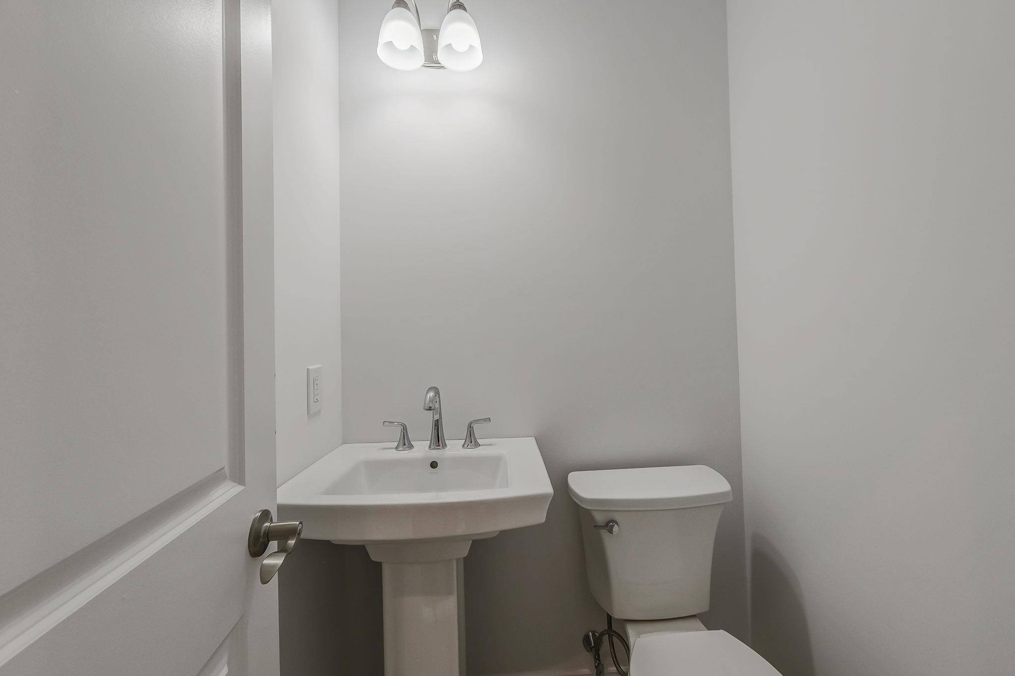 Single Family Sycamore  Suffolk County, NY 11767, MLS-825366-18