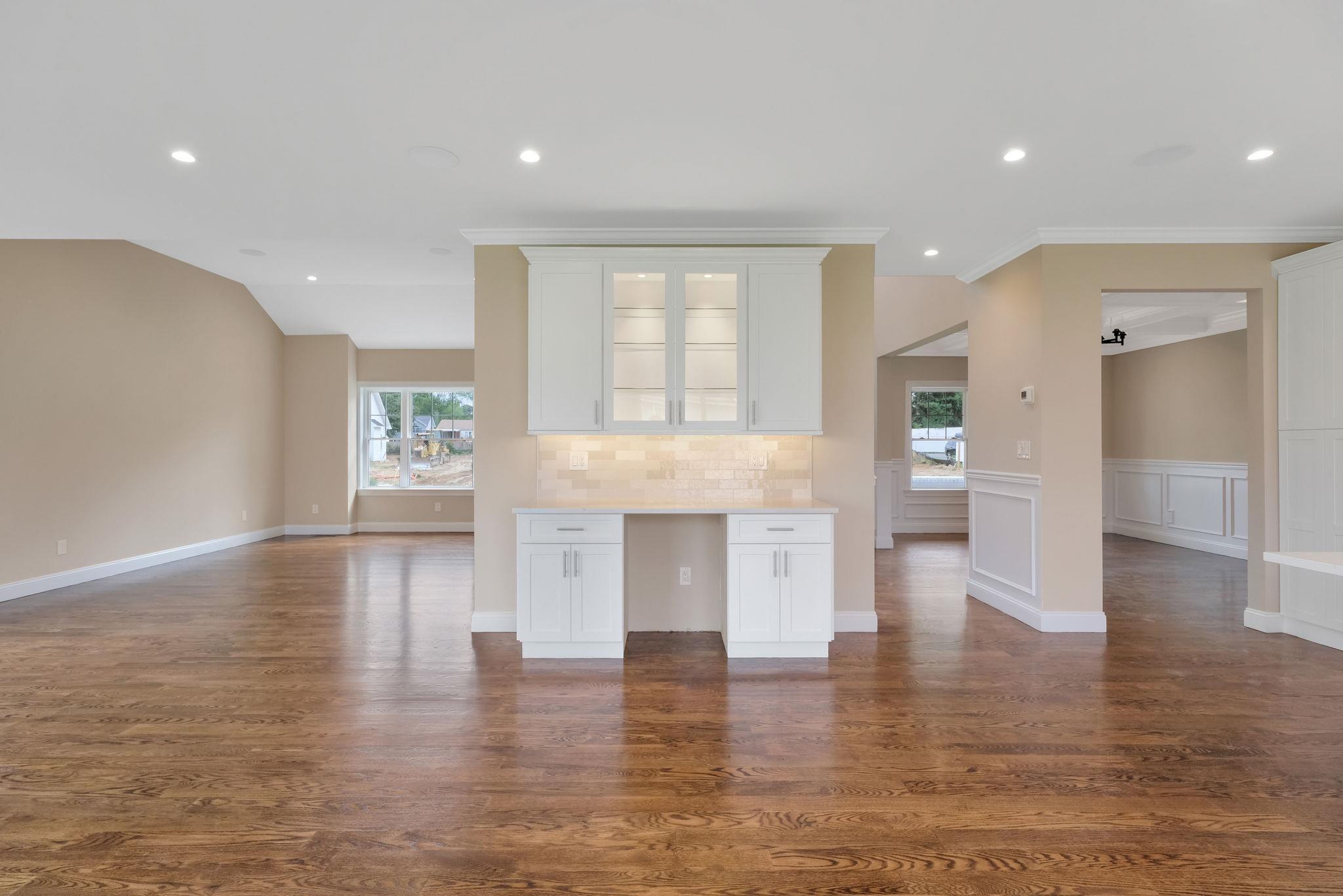 Single Family Sycamore  Suffolk County, NY 11767, MLS-825366-5