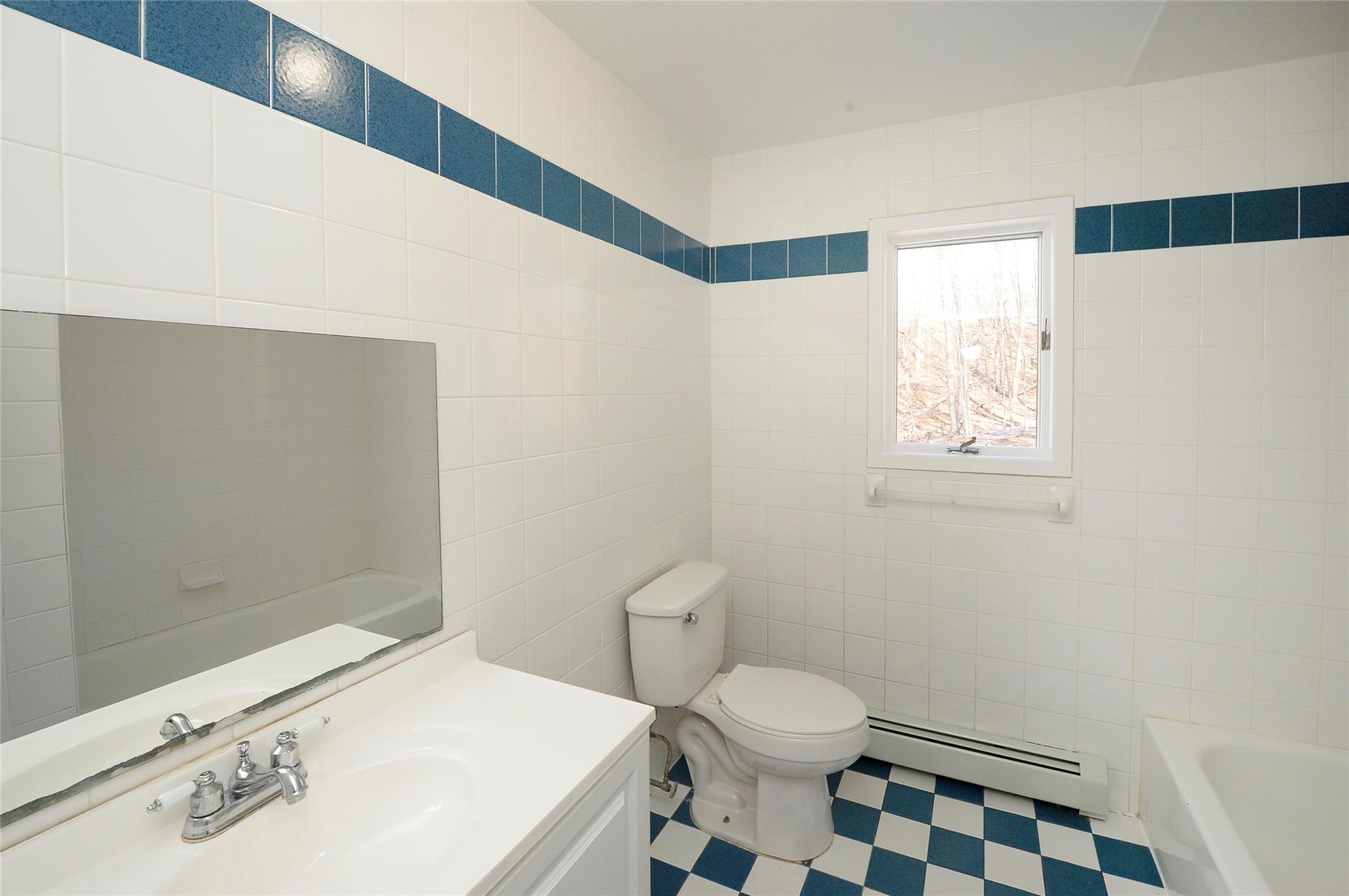 Single Family Kile  Rockland County, NY 10952, MLS-825401-23