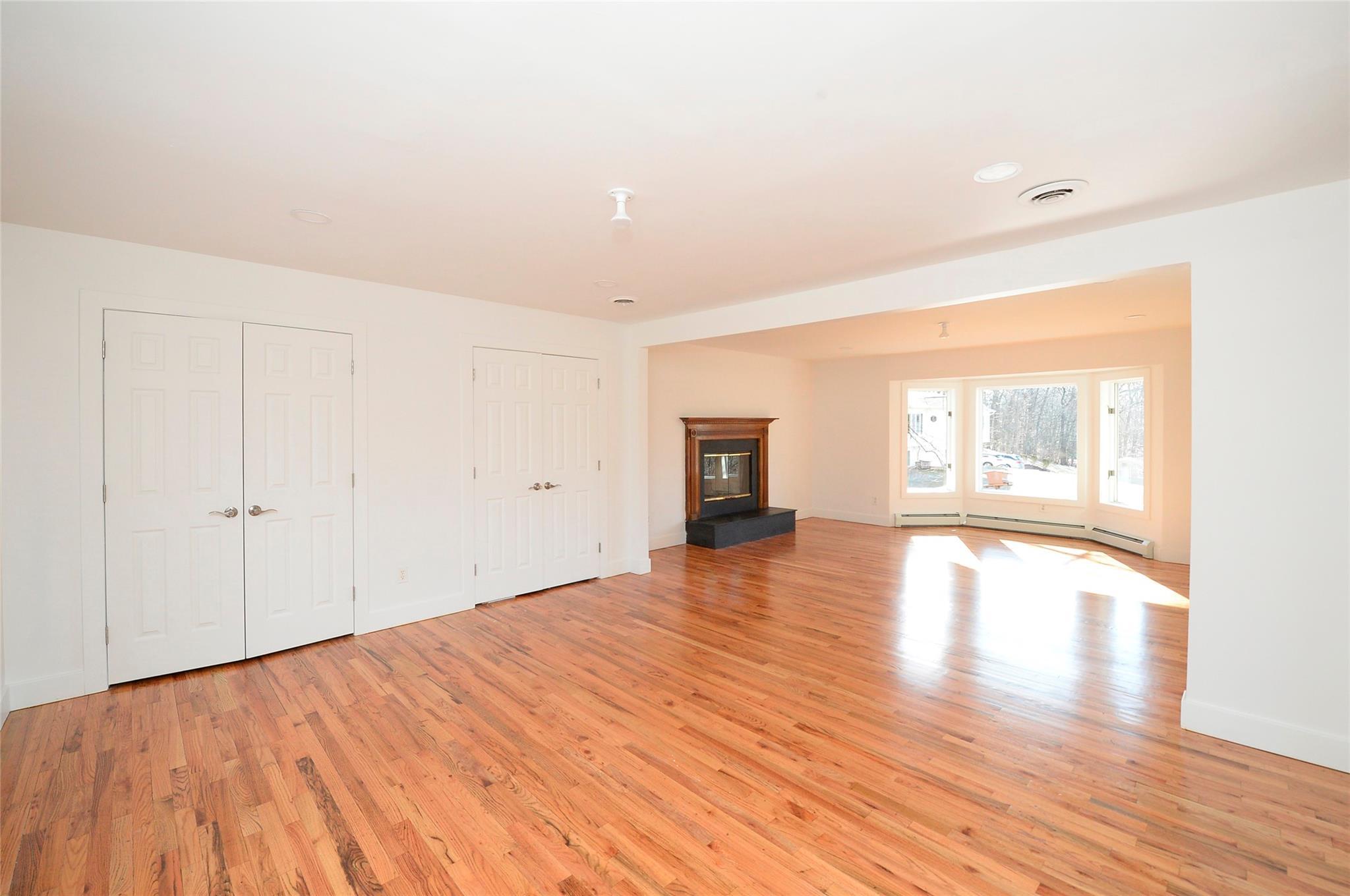Single Family Kile  Rockland County, NY 10952, MLS-825401-6