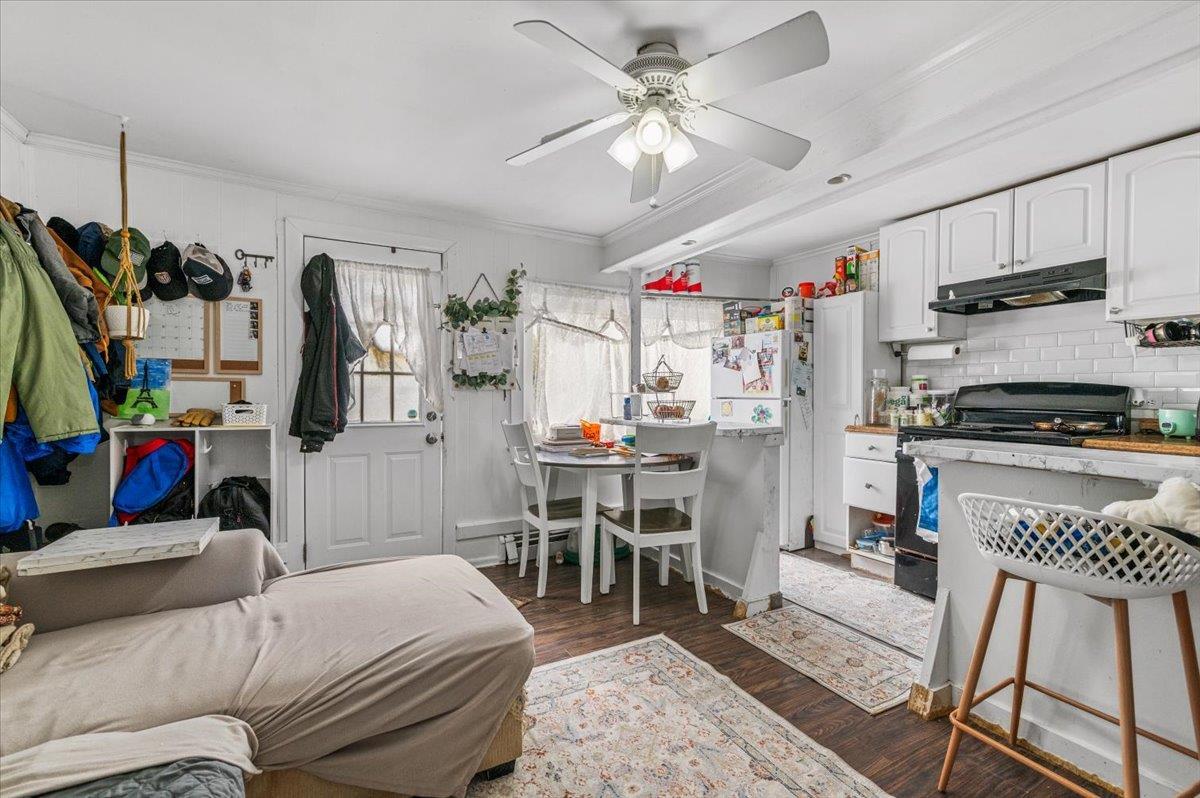 Single Family Ponquogue  Suffolk County, NY 11946, MLS-825496-12