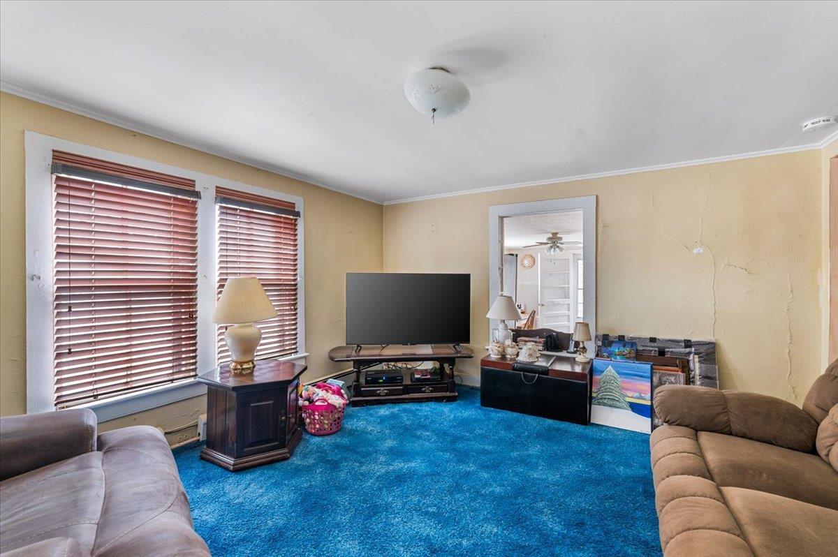 Single Family Ponquogue  Suffolk County, NY 11946, MLS-825496-30