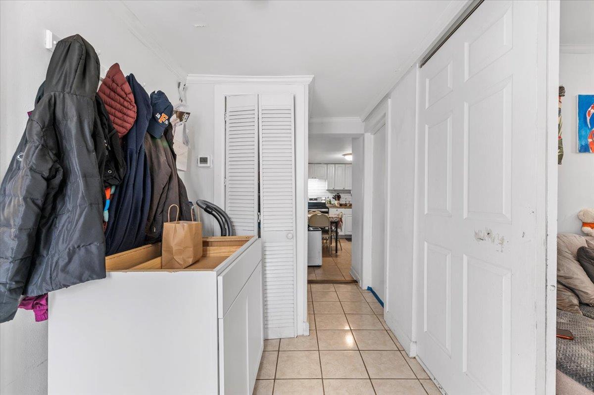 Single Family Ponquogue  Suffolk County, NY 11946, MLS-825496-8