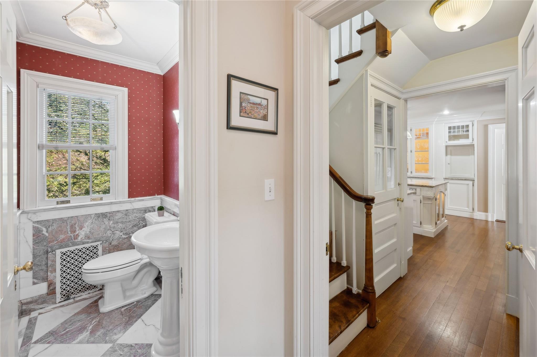 Single Family Hampshire Westchester County, NY 10708, MLS-825519-17