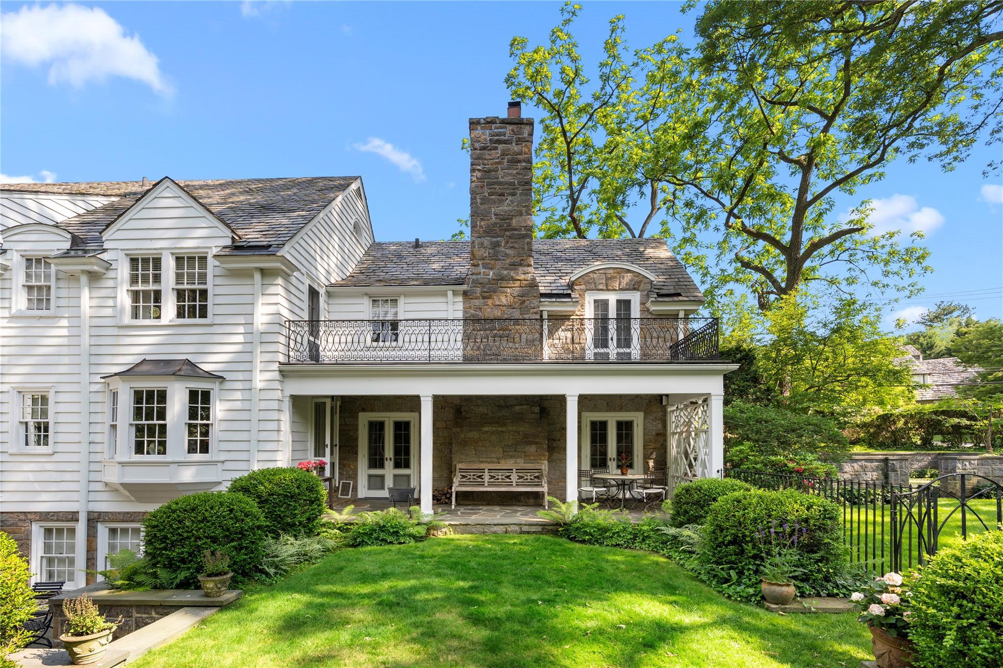 Single Family Hampshire Westchester County, NY 10708, MLS-825519-39