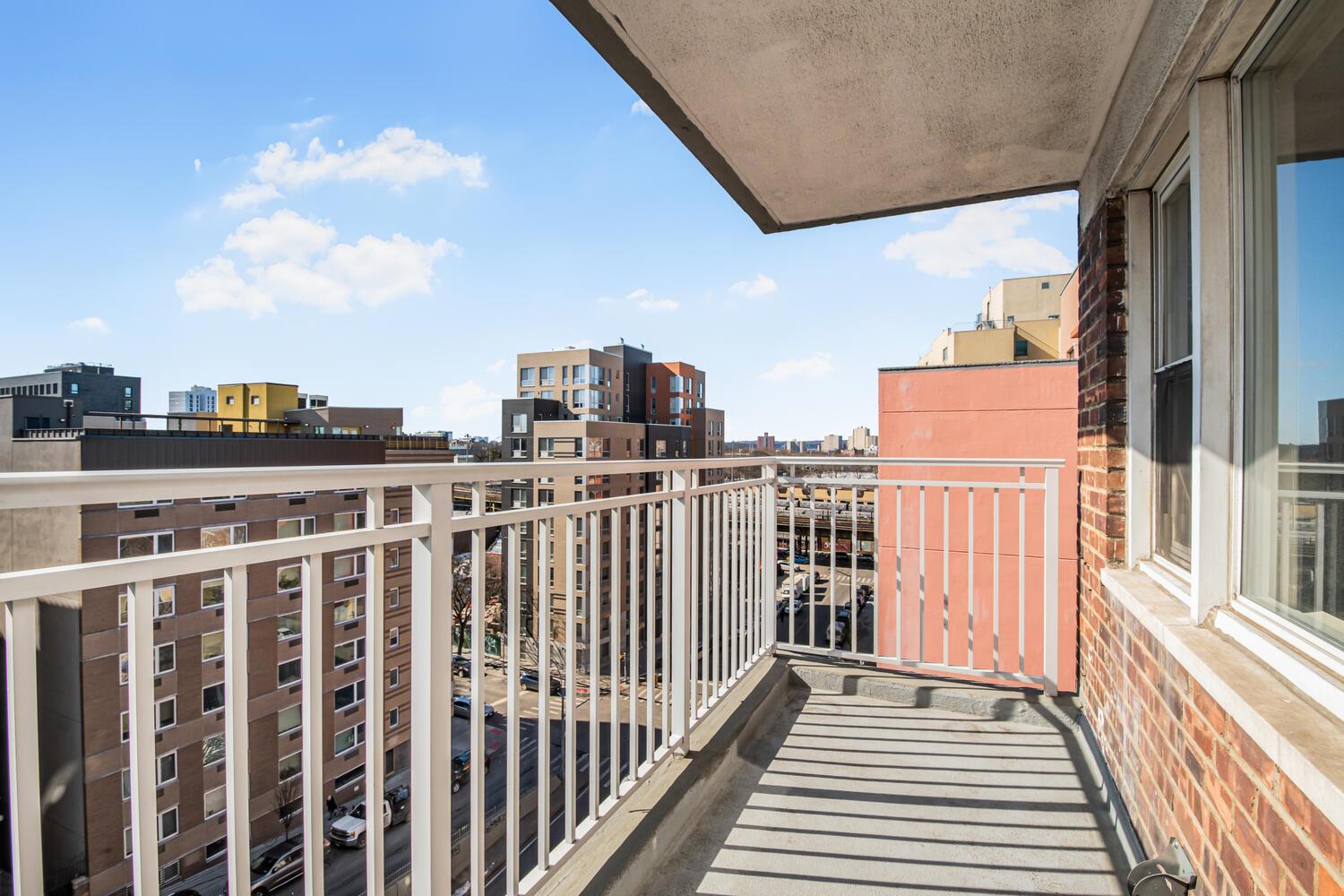 Coop Grand Concourse  Bronx, NY 10468, MLS-825523-3