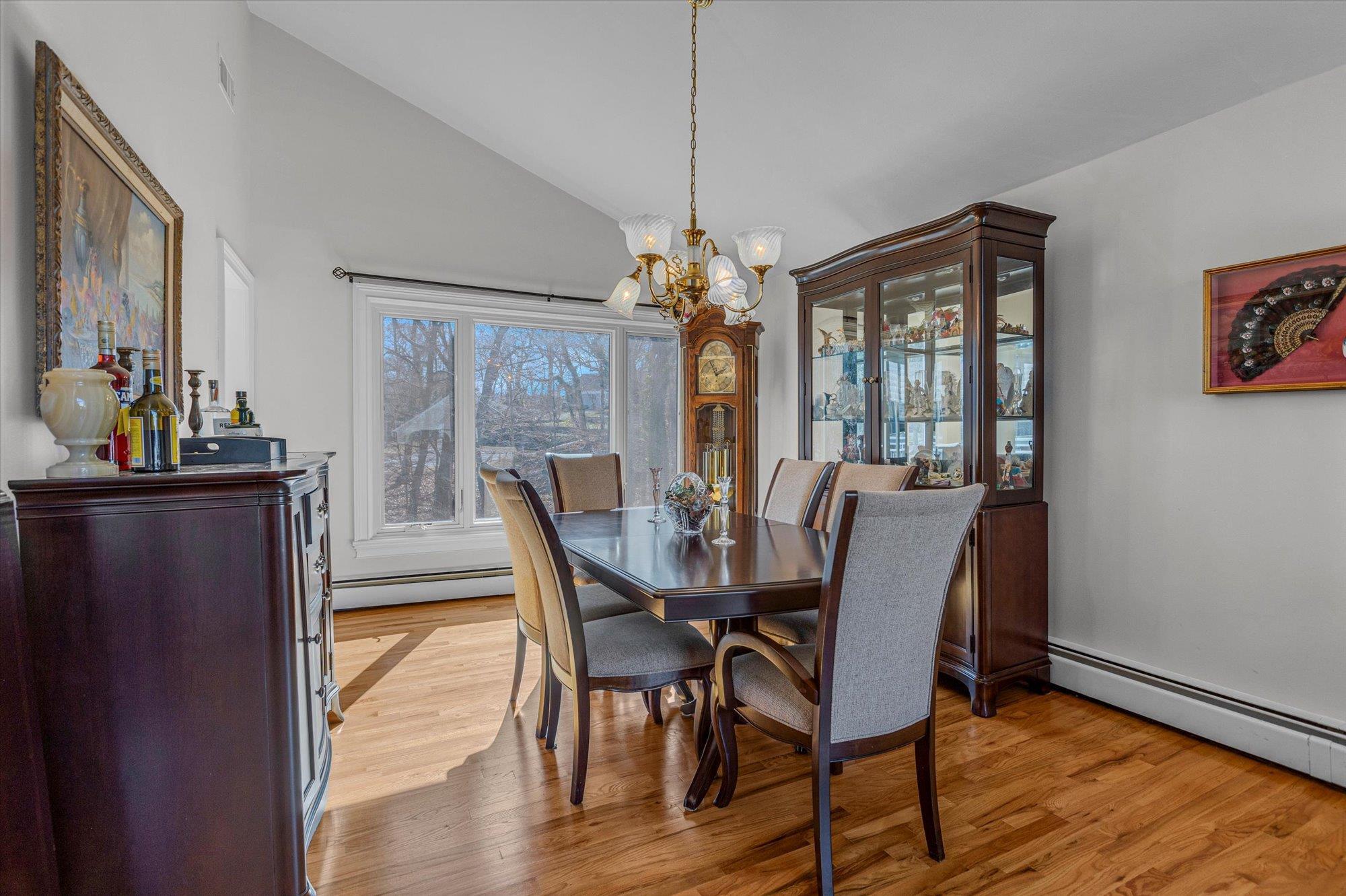 Single Family Linda  Suffolk County, NY 11901, MLS-825550-10