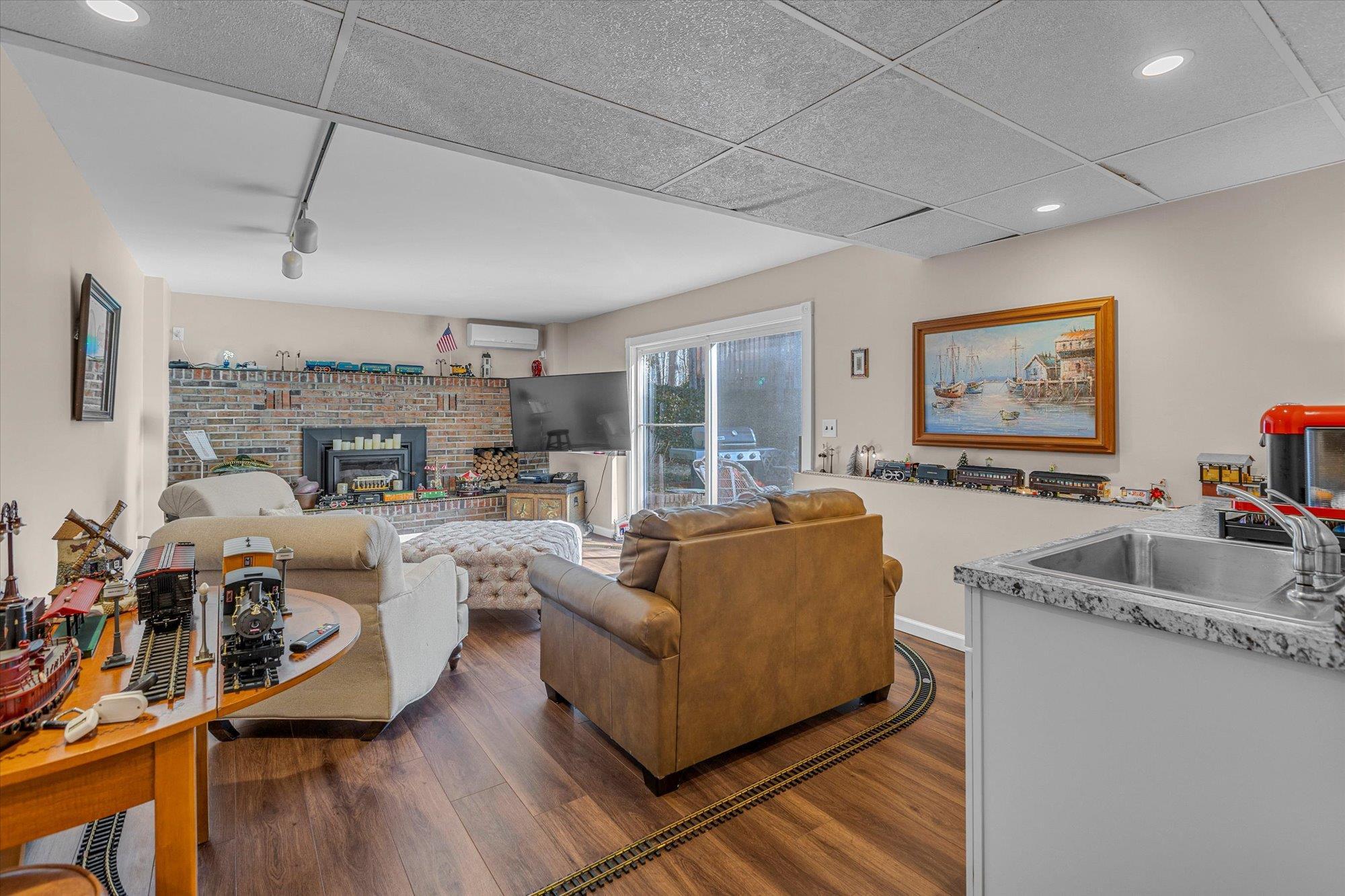 Single Family Linda  Suffolk County, NY 11901, MLS-825550-18