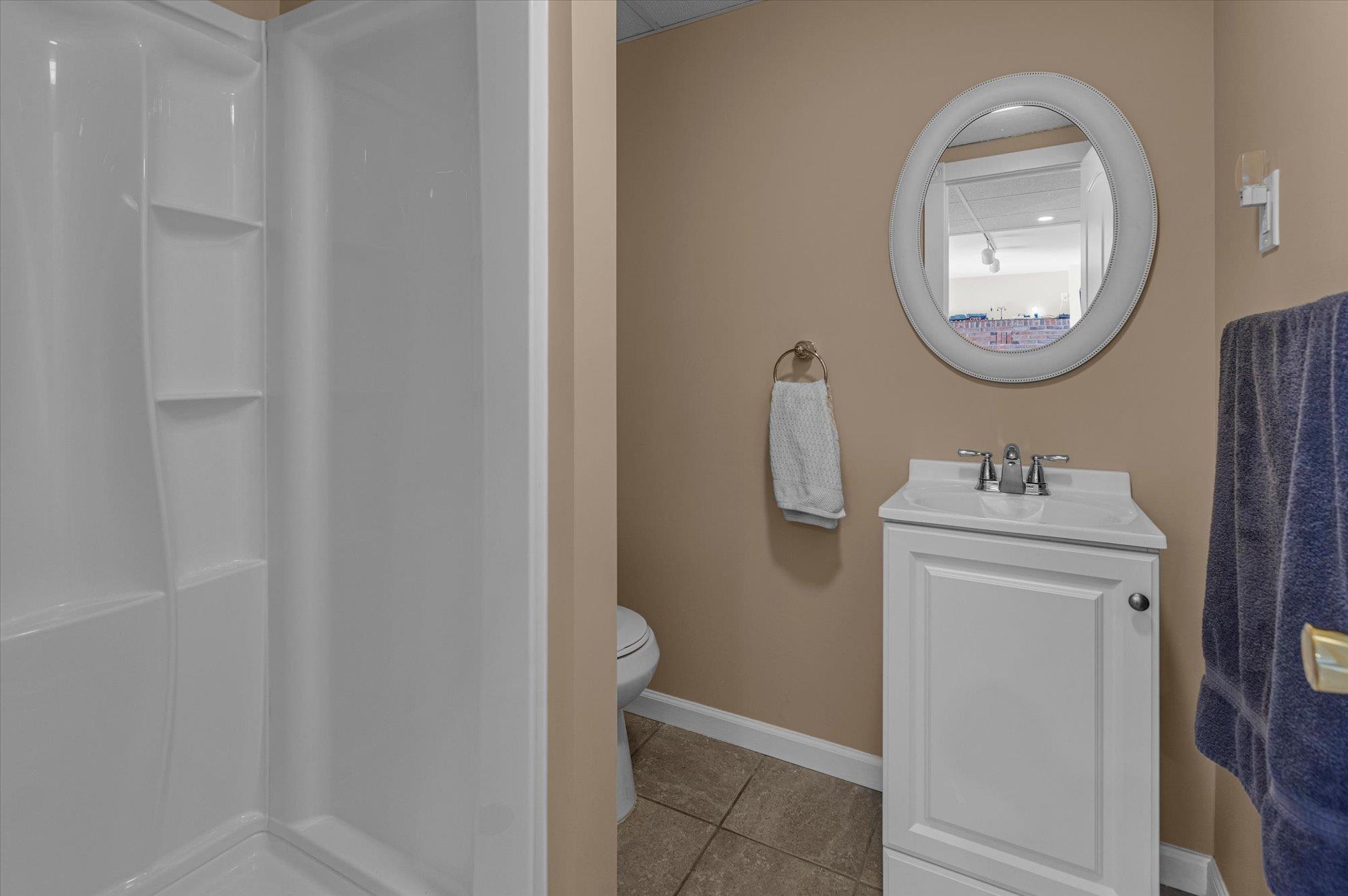 Single Family Linda  Suffolk County, NY 11901, MLS-825550-21