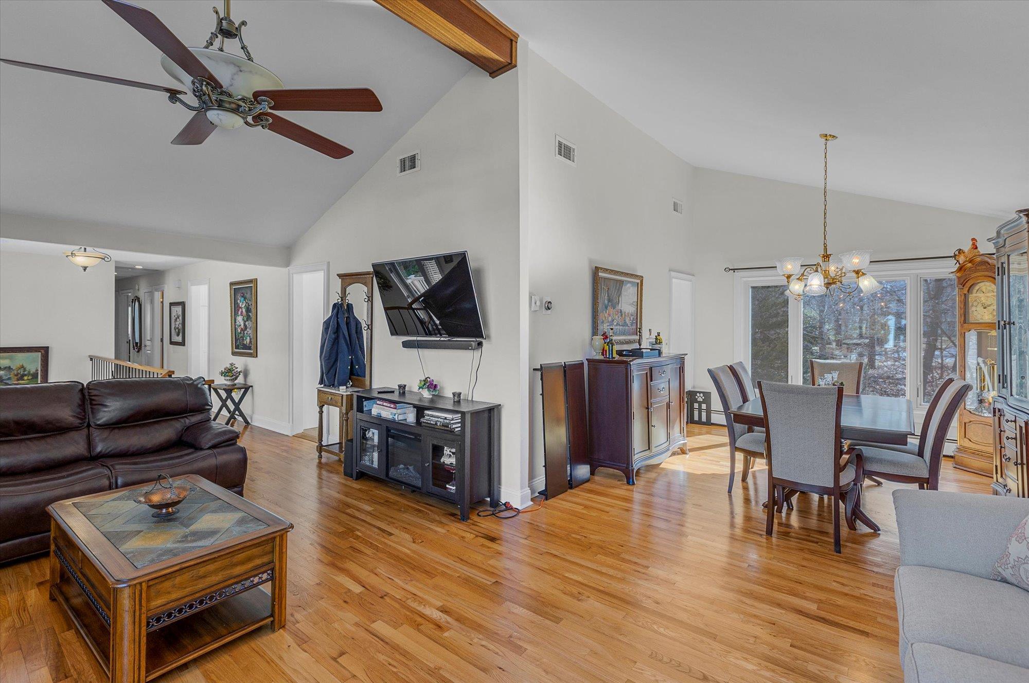 Single Family Linda  Suffolk County, NY 11901, MLS-825550-9