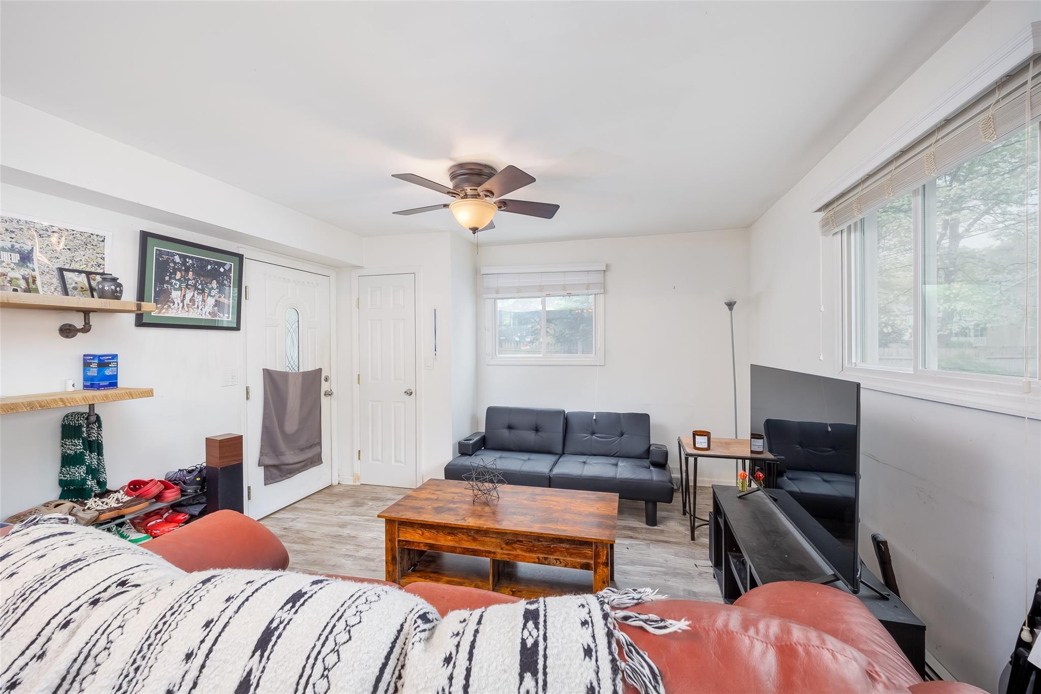 Single Family Shamrock  Suffolk County, NY 11778, MLS-825596-31