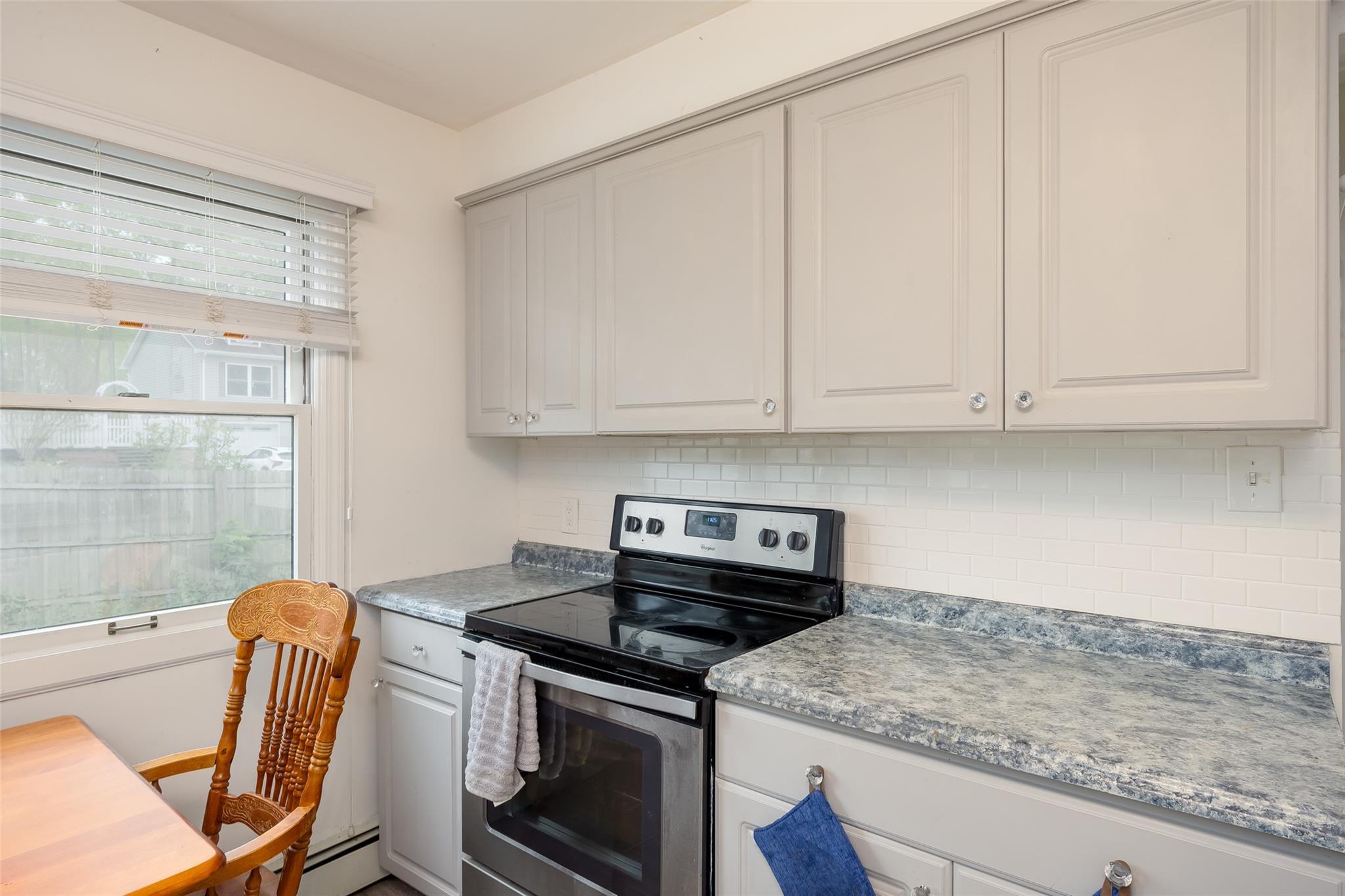 Single Family Shamrock  Suffolk County, NY 11778, MLS-825596-35
