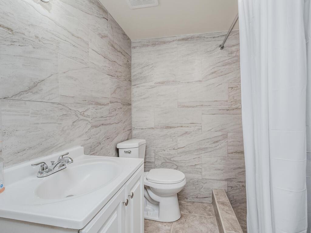Single Family 181st  Bronx, NY 10457, MLS-825610-20