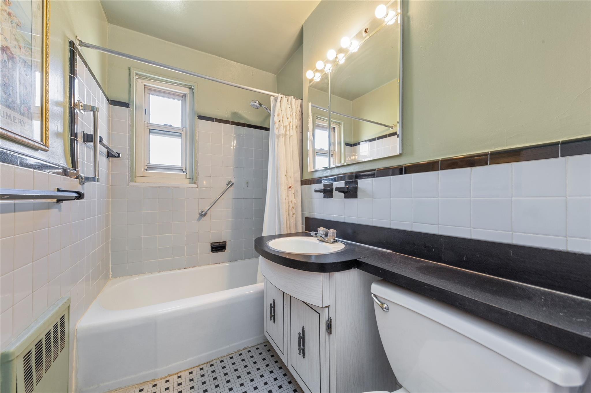 Coop 63rd  Queens, NY 11362, MLS-825628-12