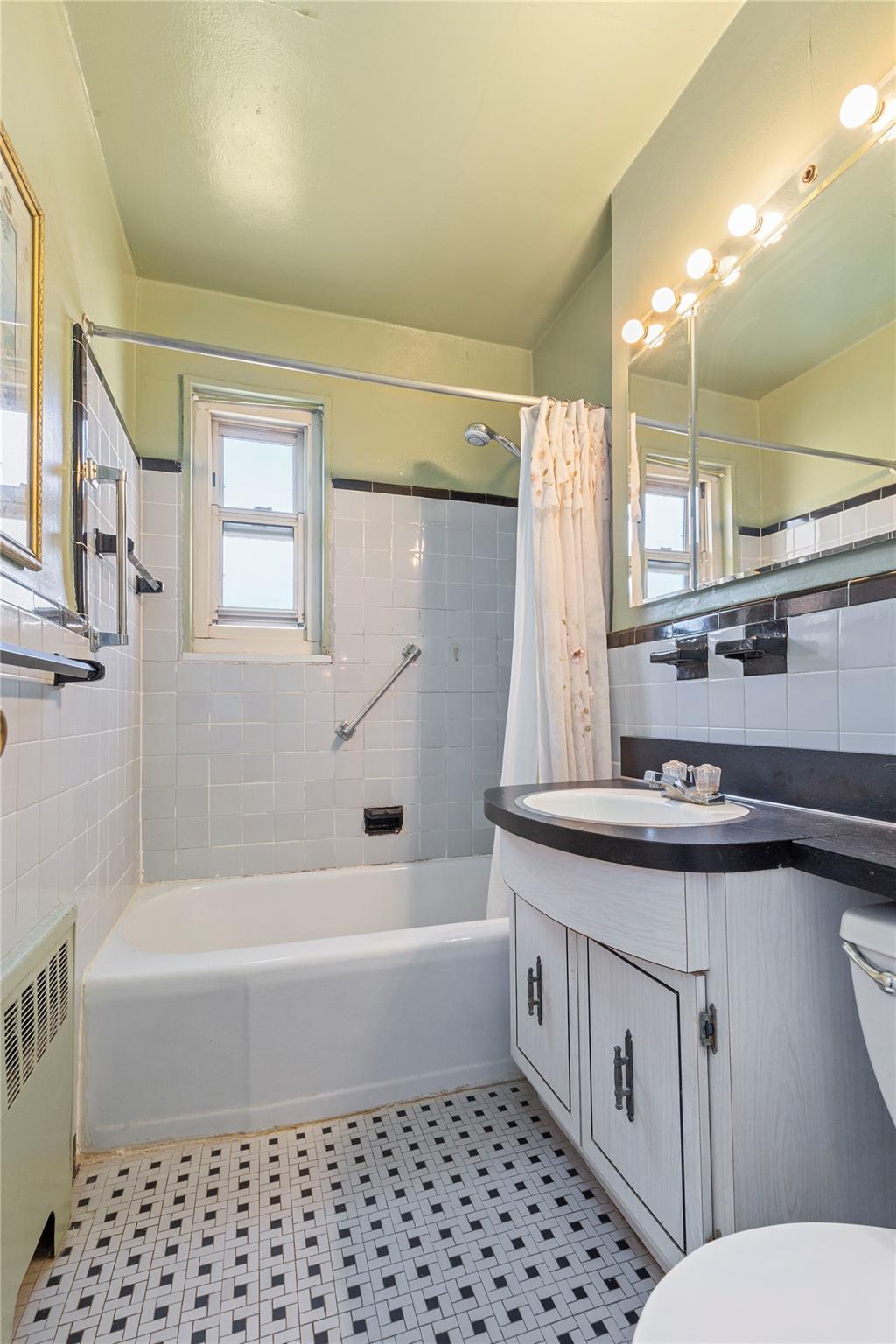 Coop 63rd  Queens, NY 11362, MLS-825628-13