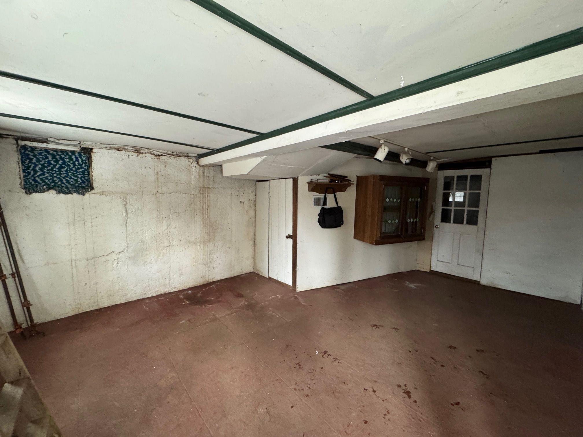 Single Family Carpenter  Nassau County, NY 11579, MLS-825651-9