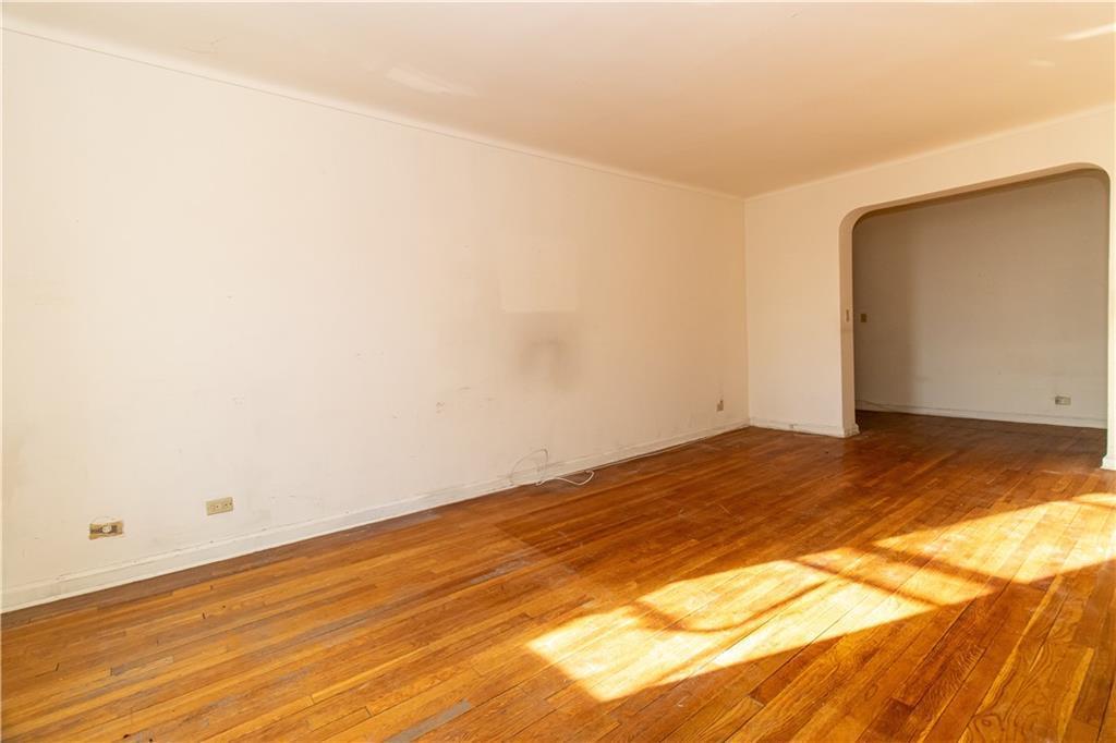 Coop Ovington  Brooklyn, NY 11209, MLS-825670-8
