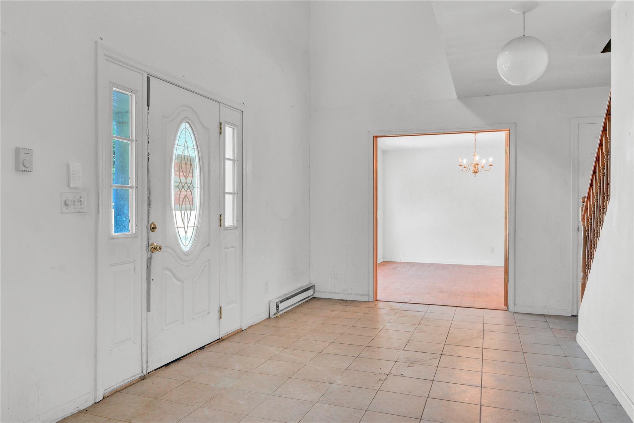 Single Family Magee  Suffolk County, NY 11968, MLS-825679-11