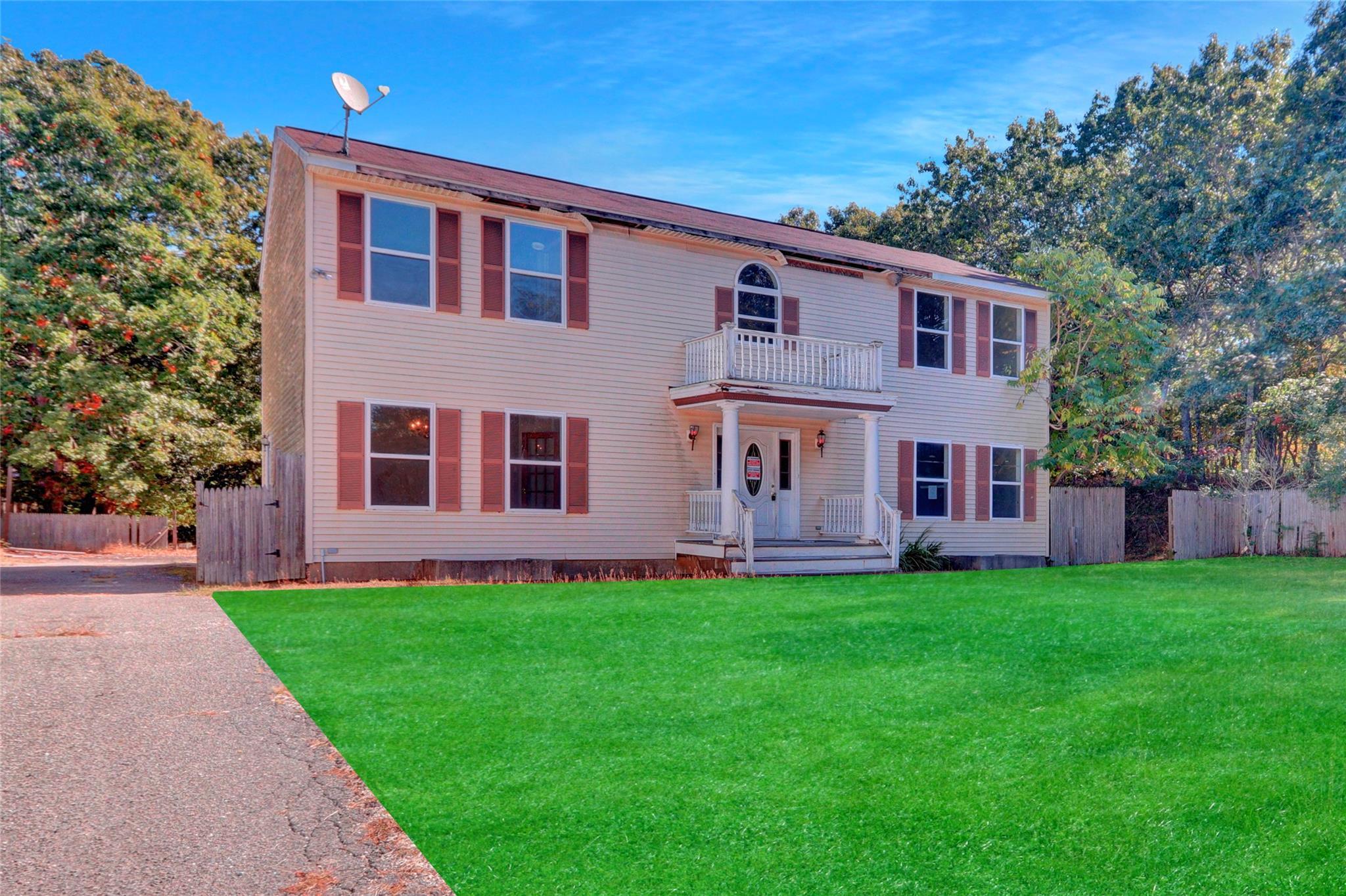 Single Family Magee  Suffolk County, NY 11968, MLS-825679-2