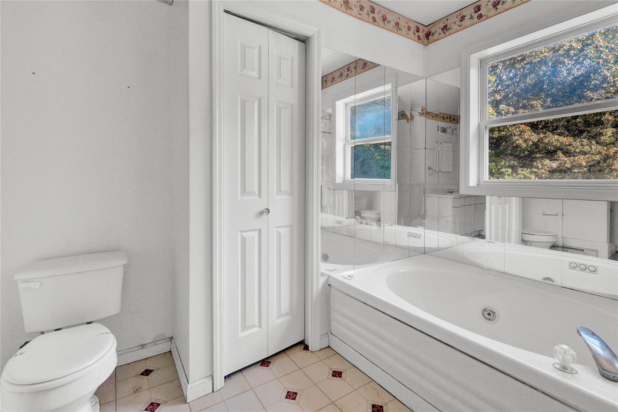 Single Family Magee  Suffolk County, NY 11968, MLS-825679-26