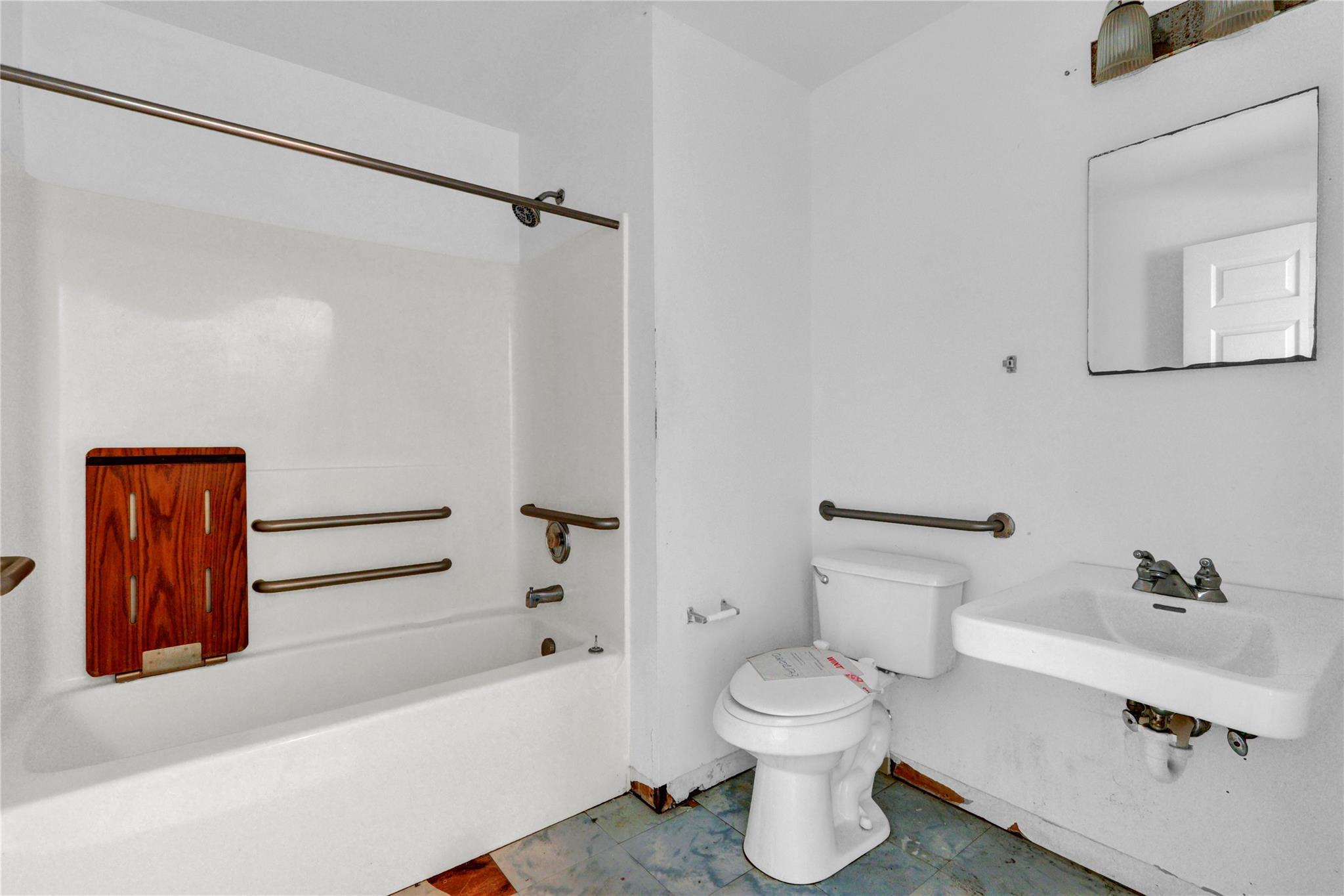 Single Family Magee  Suffolk County, NY 11968, MLS-825679-27