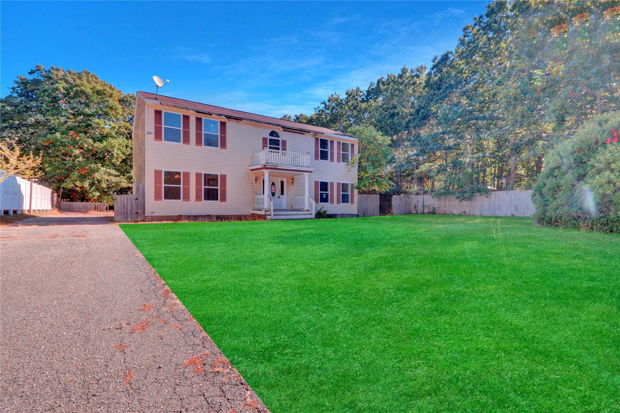 Single Family Magee  Suffolk County, NY 11968, MLS-825679-3